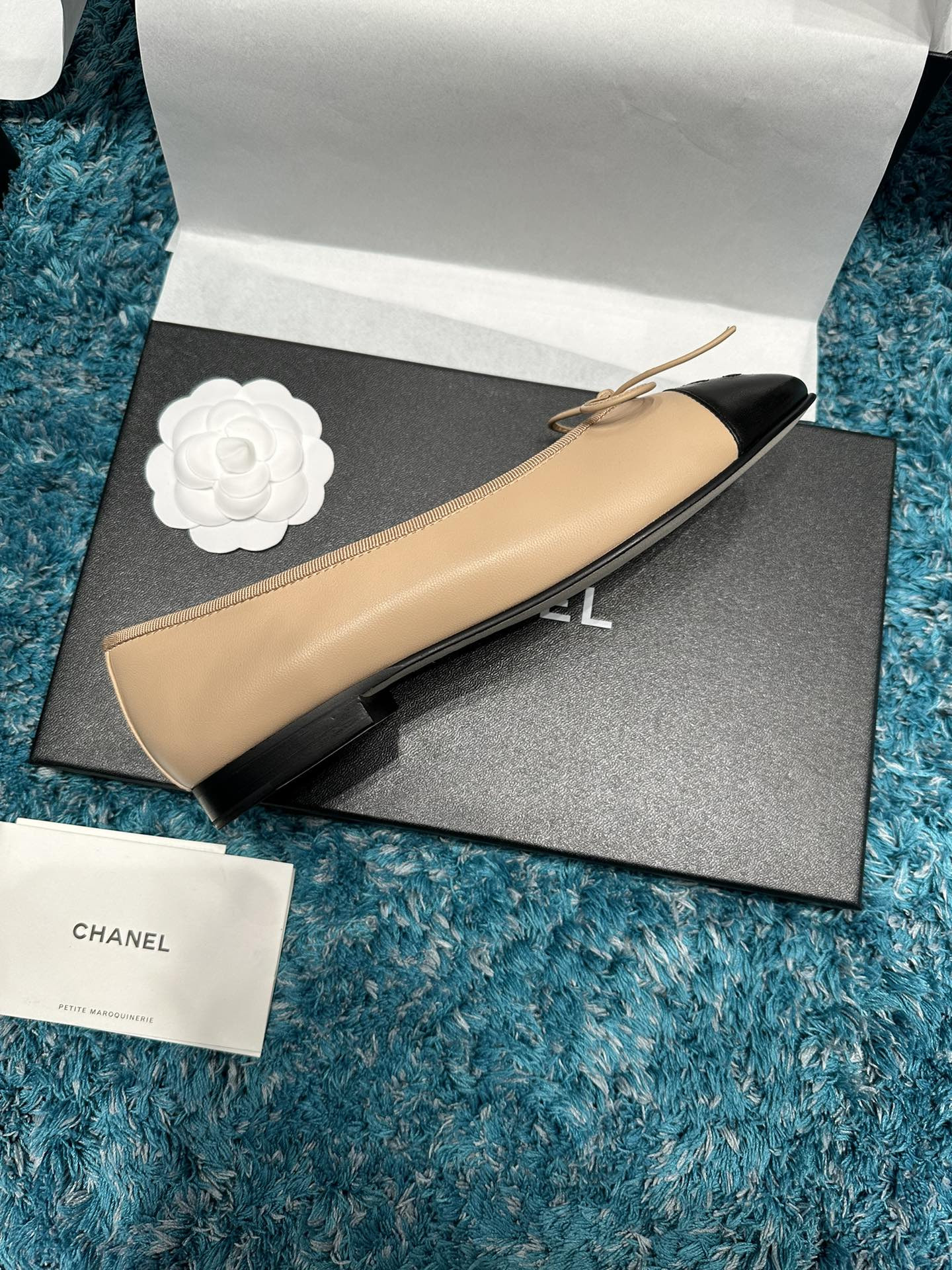 UA Ch**el BALLET FLATS