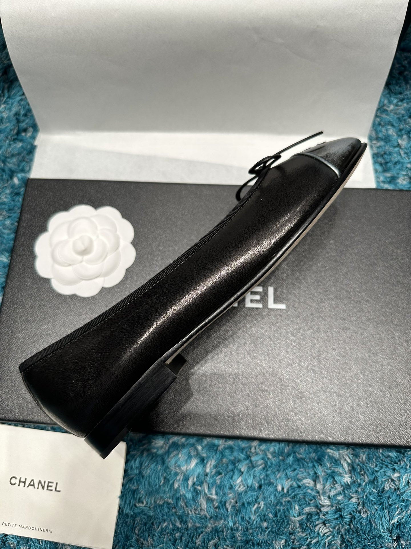 UA Ch**el BALLET FLATS