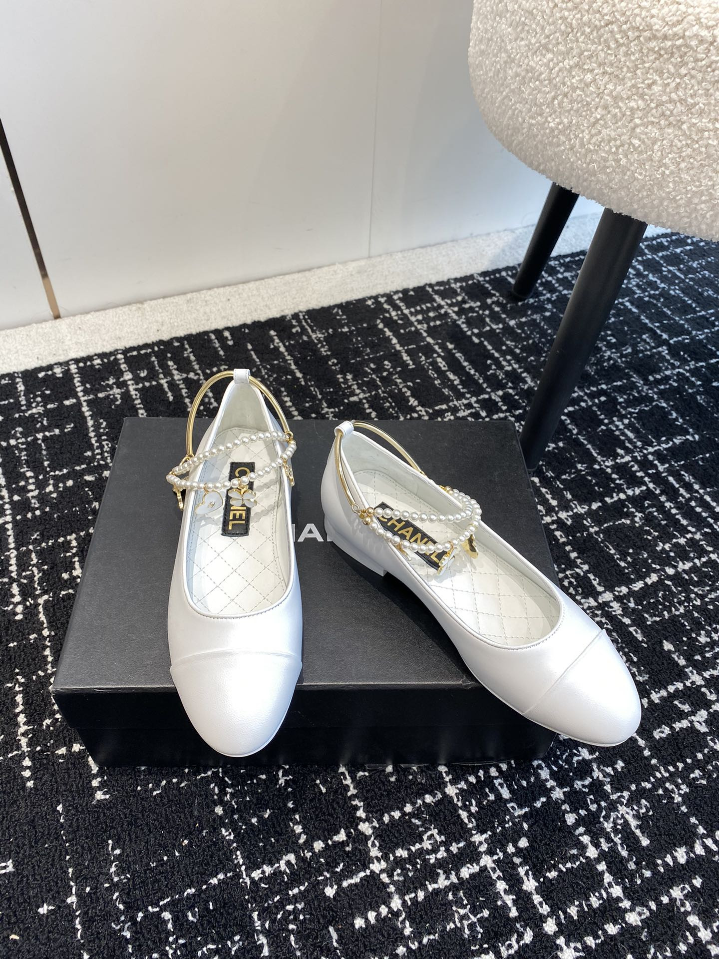 UA Ch**el MARY JANES