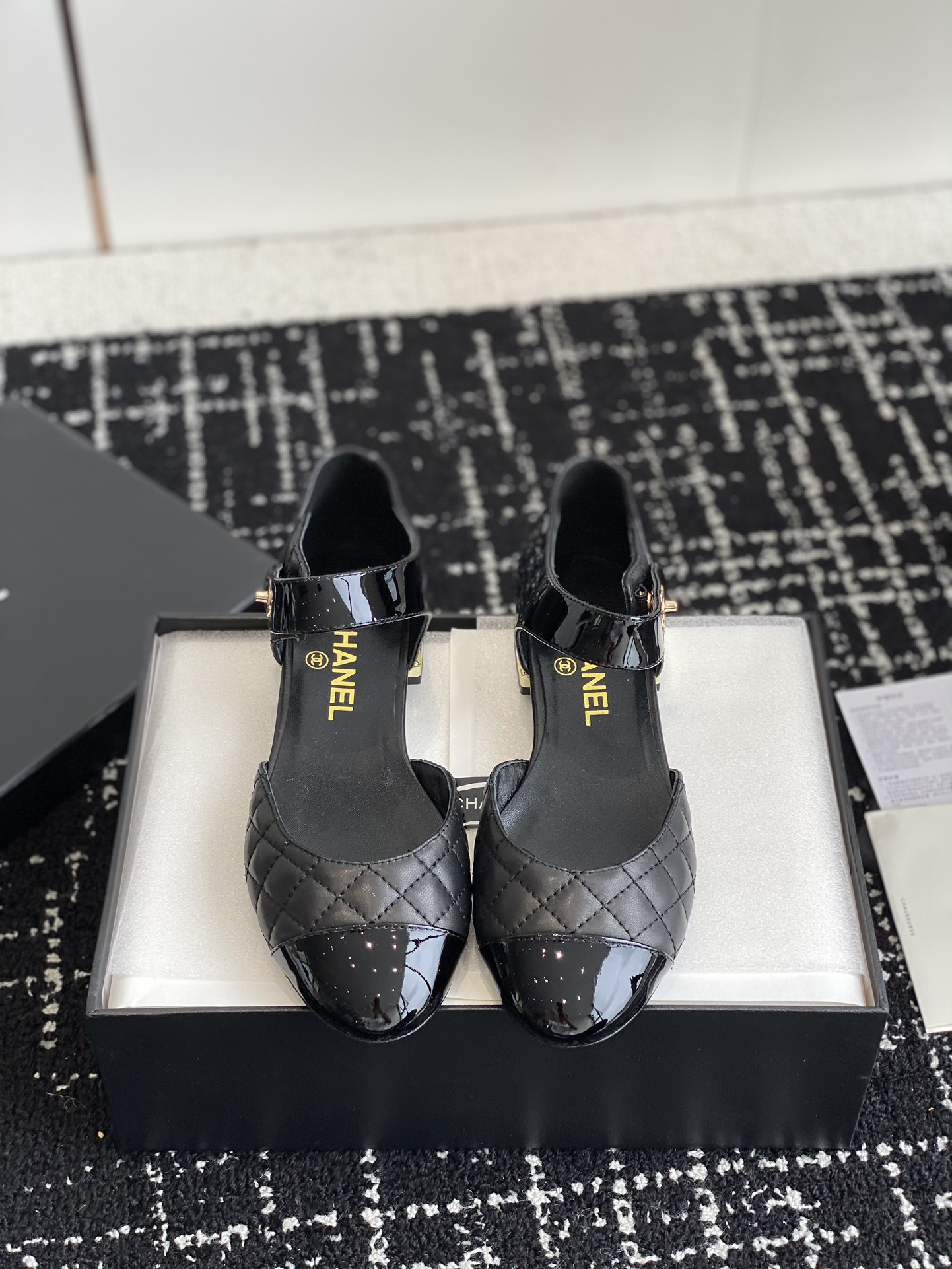 UA Ch**el MARY JANES