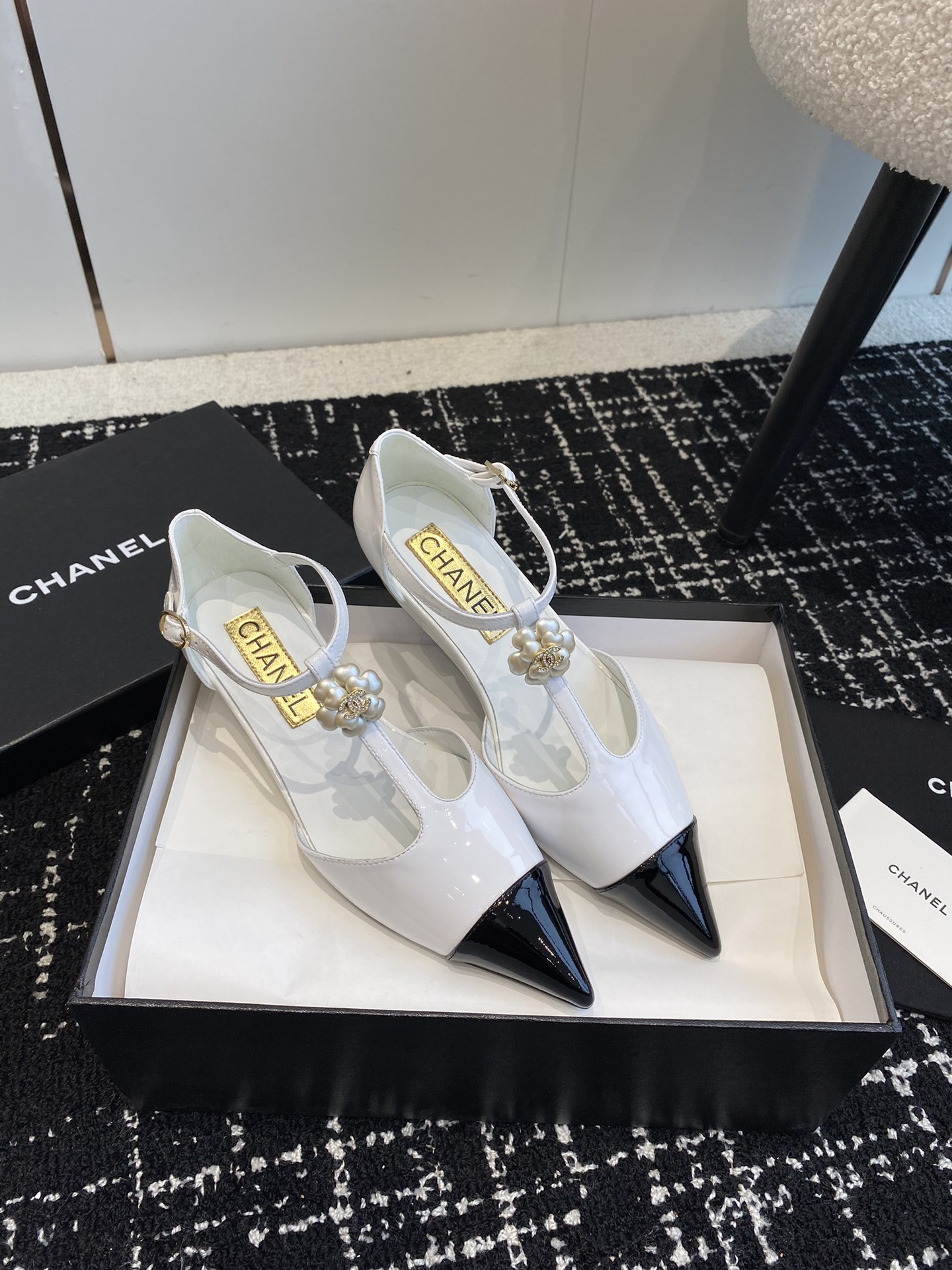 UA Ch**el MARY JANES