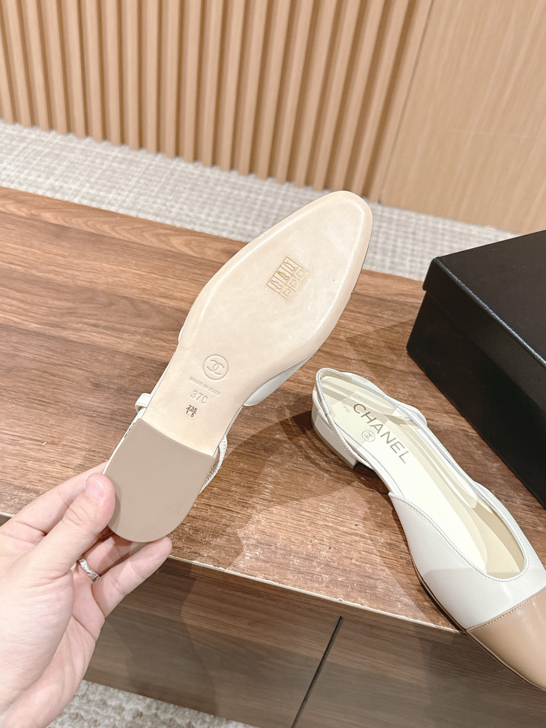 UA Ch**el SLINGBACKS FLAT