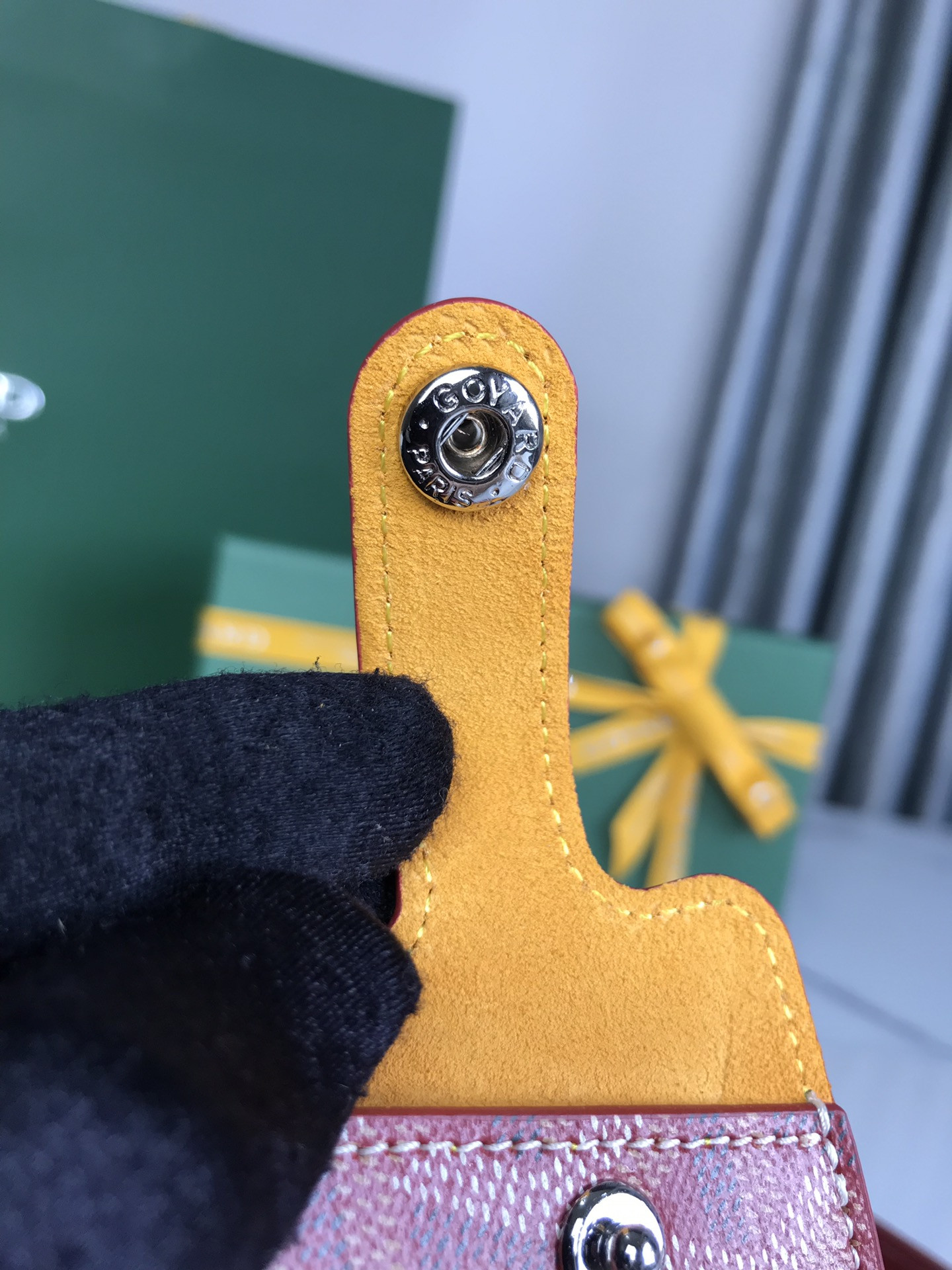 G09ard Card Bag 10cm x 1cm x 18cm