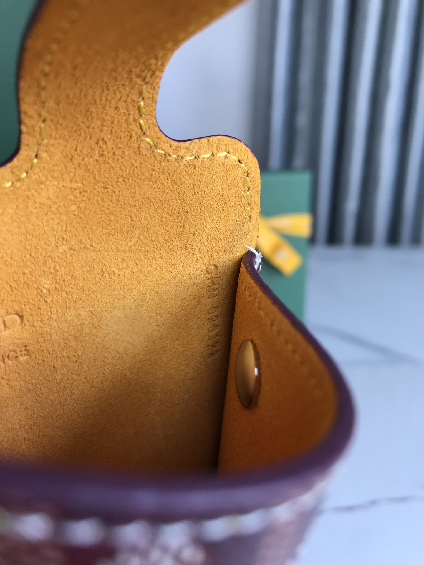 G09ard Card Bag 10cm x 1cm x 18cm