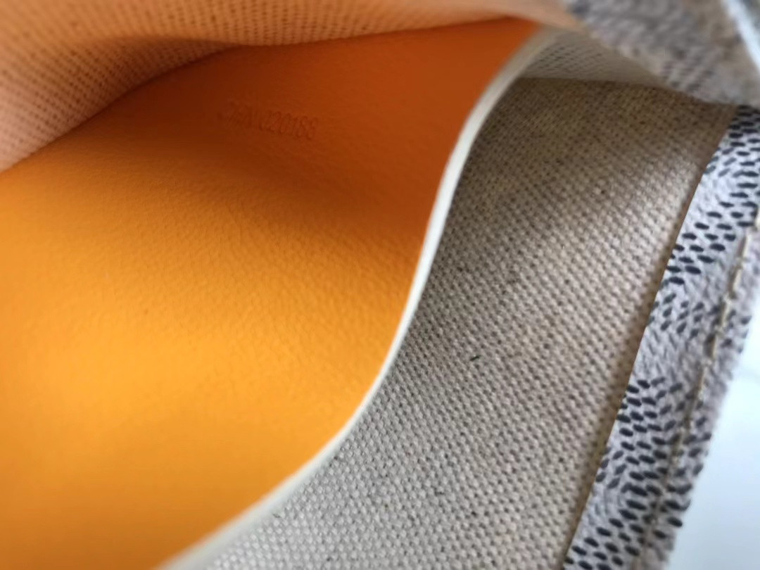 G09ard Plumet Pocket Wallet 21x14x2.5cm