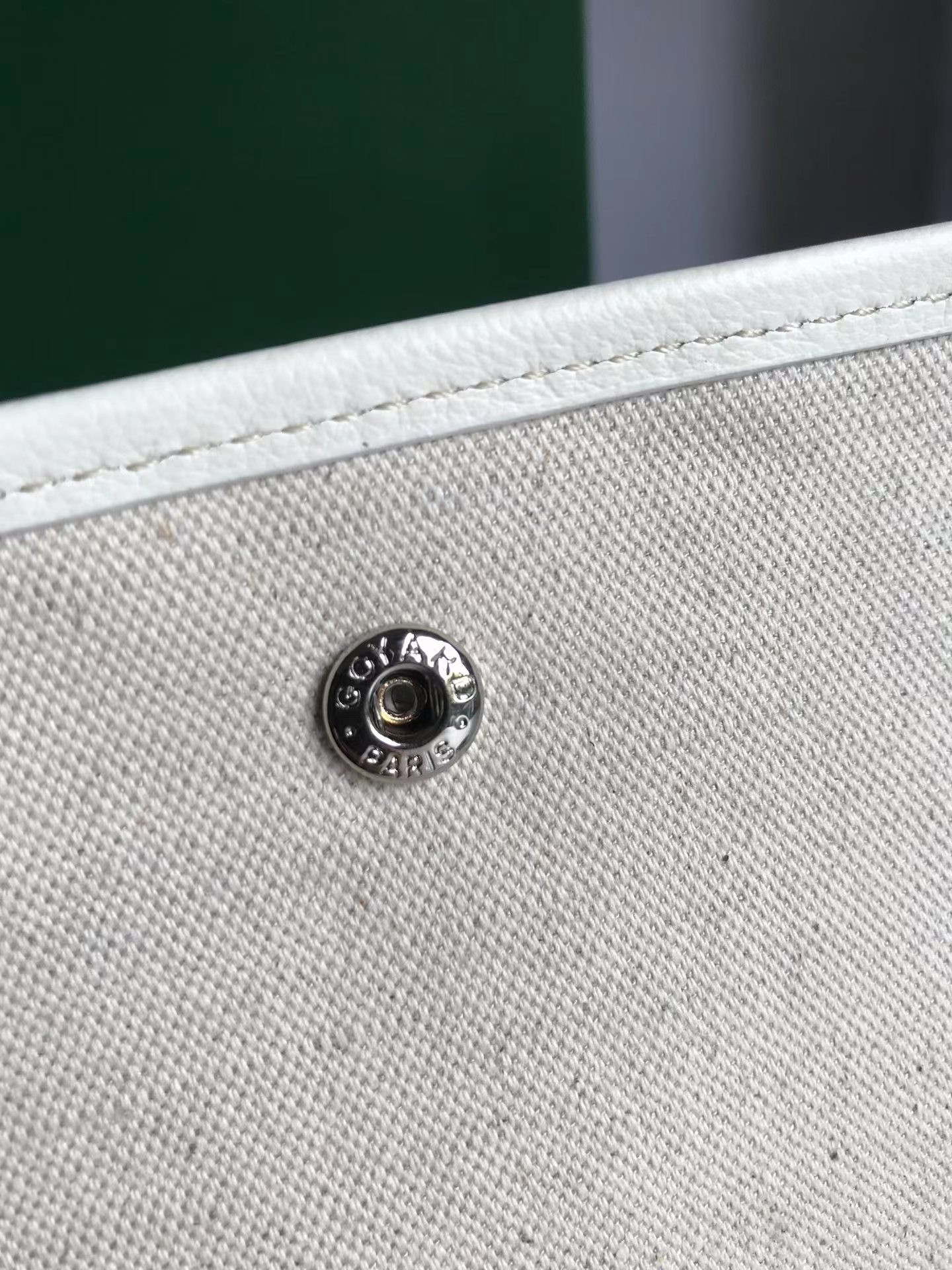 G09ard Plumet Pocket Wallet 21x14x2.5cm