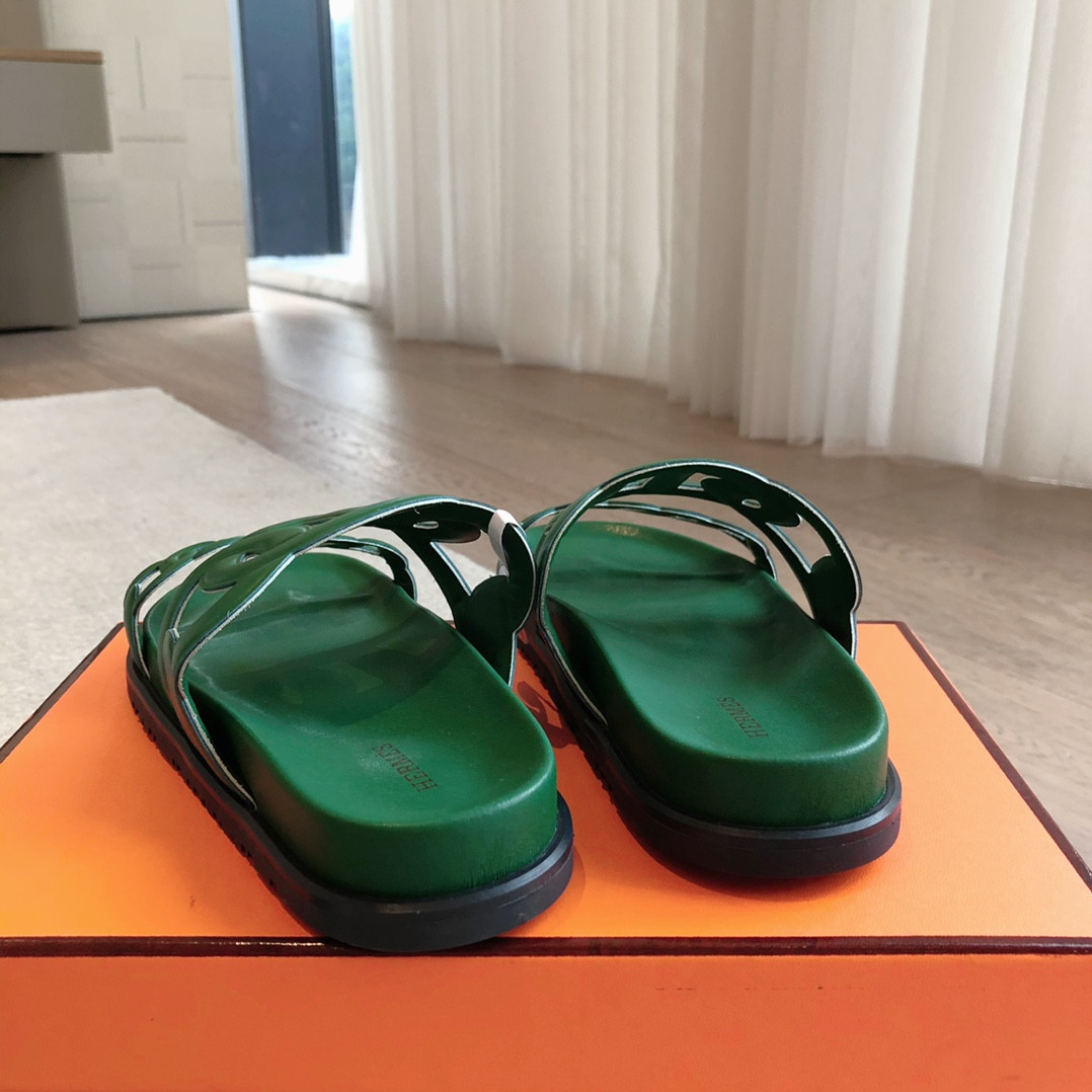 UA H**me5 Extra sandal