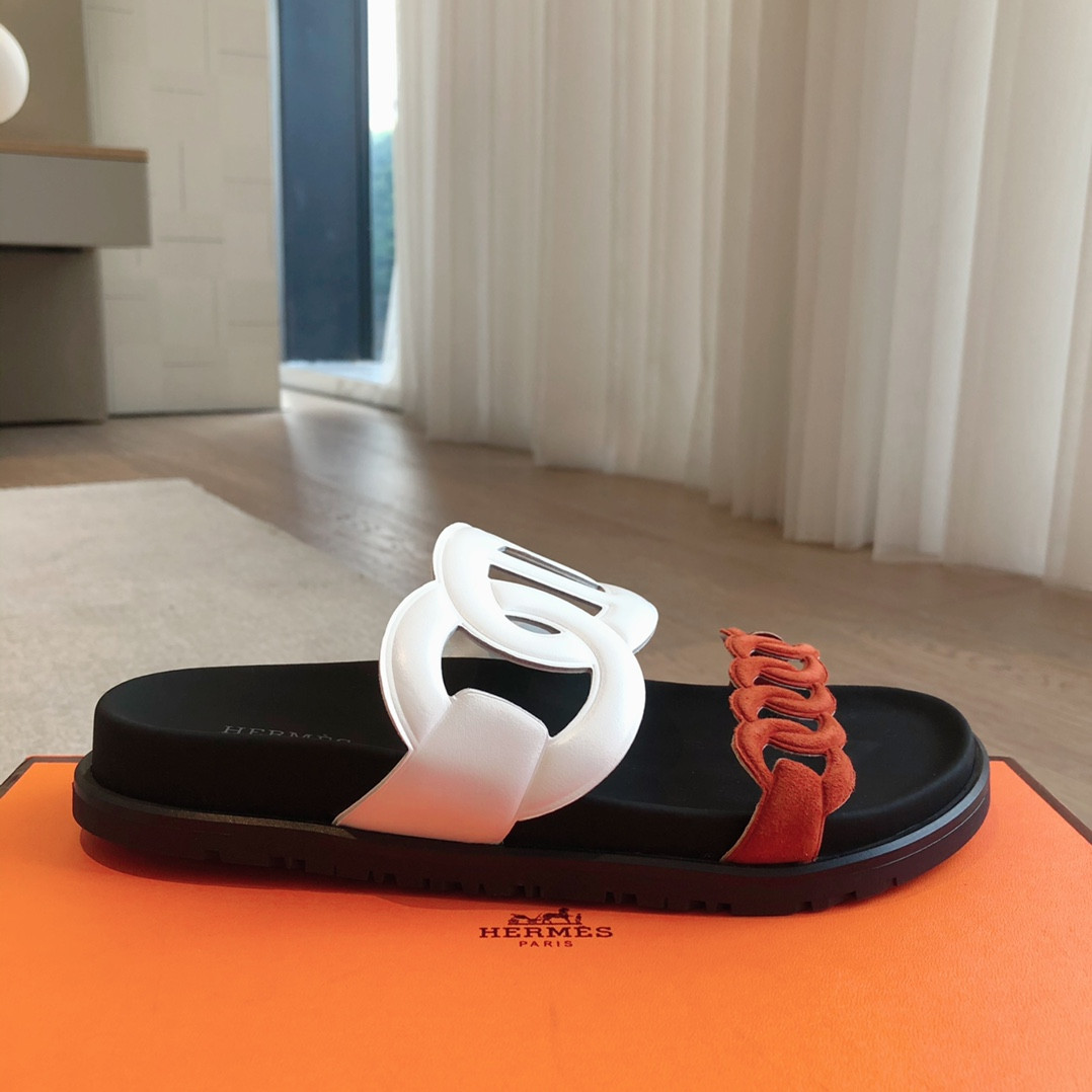UA H**me5 Extra sandal