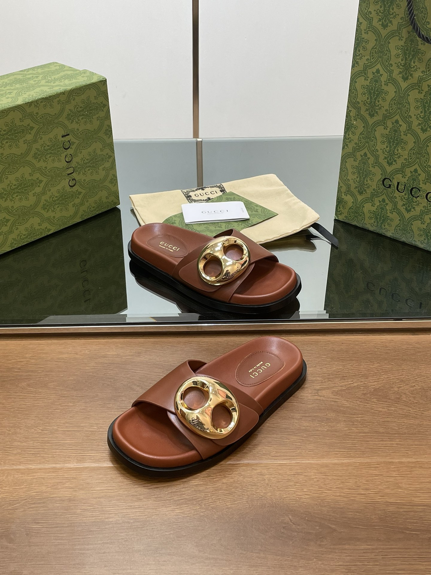 UA Gvc*1 MARINA CHAIN SLIDE SANDAL