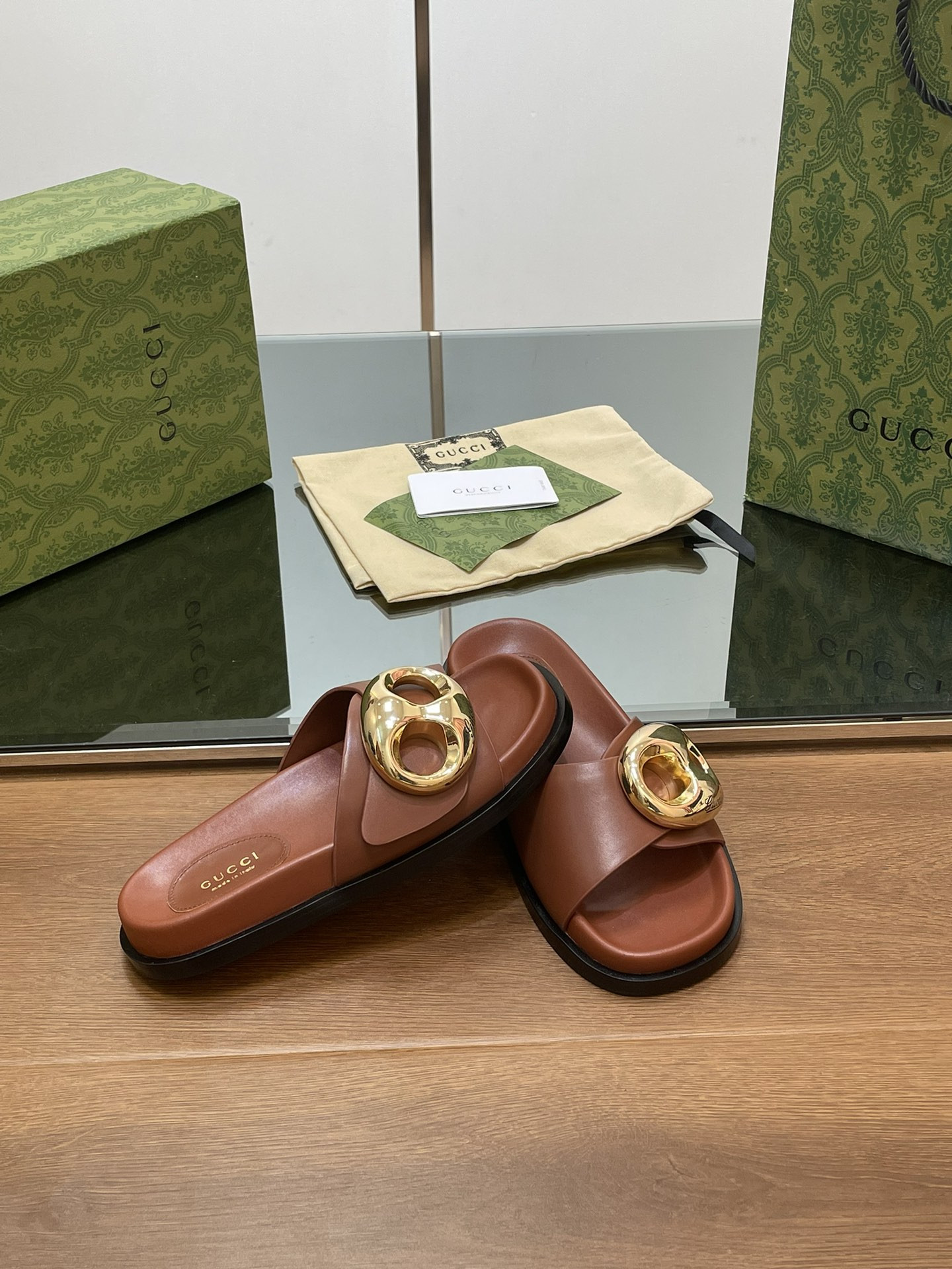 UA Gvc*1 MARINA CHAIN SLIDE SANDAL