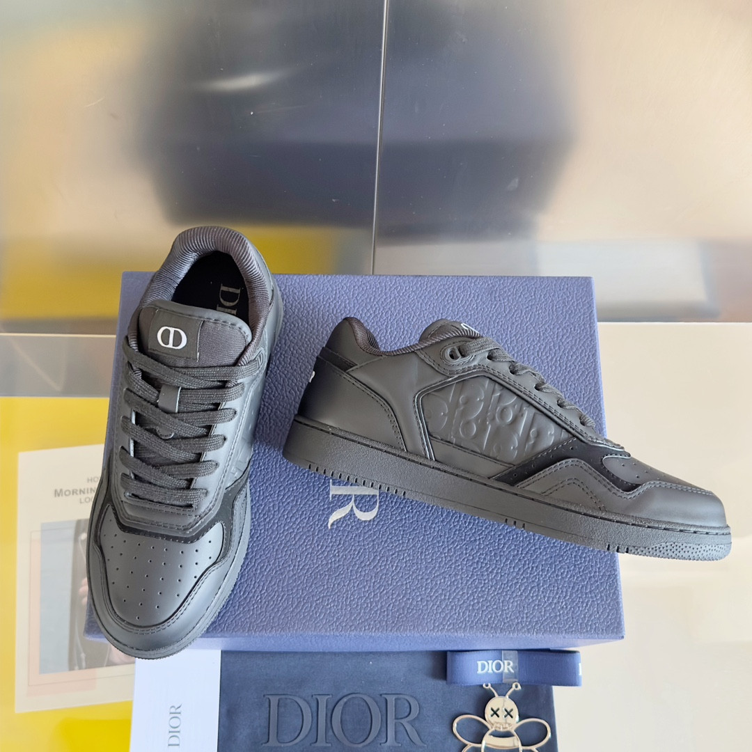 UA D10r B27 Sneaker