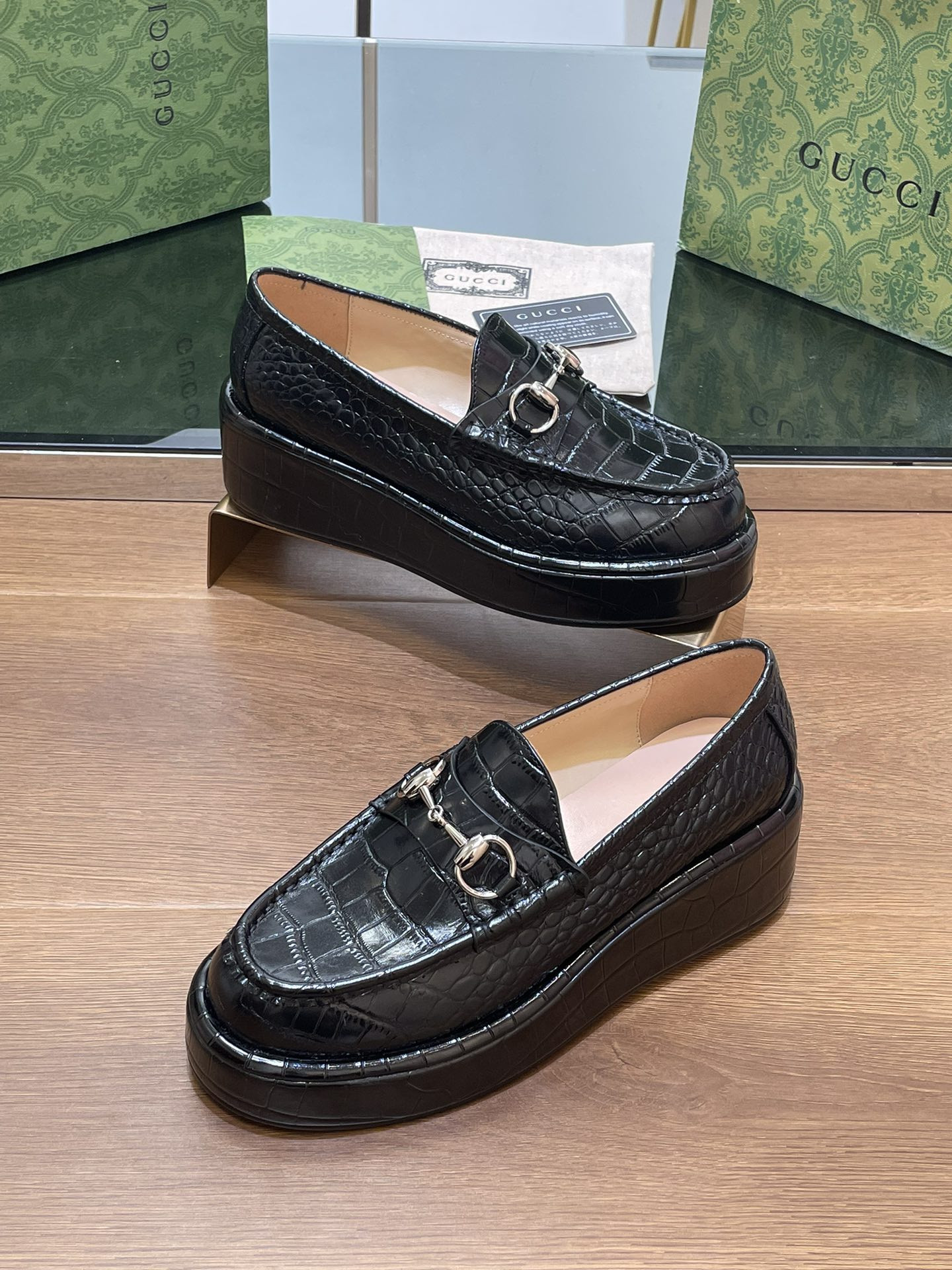 UA Gvc*1 HORSEBIT WEDGE LOAFER