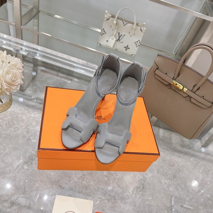 UA H**me5 Heeled Sandal