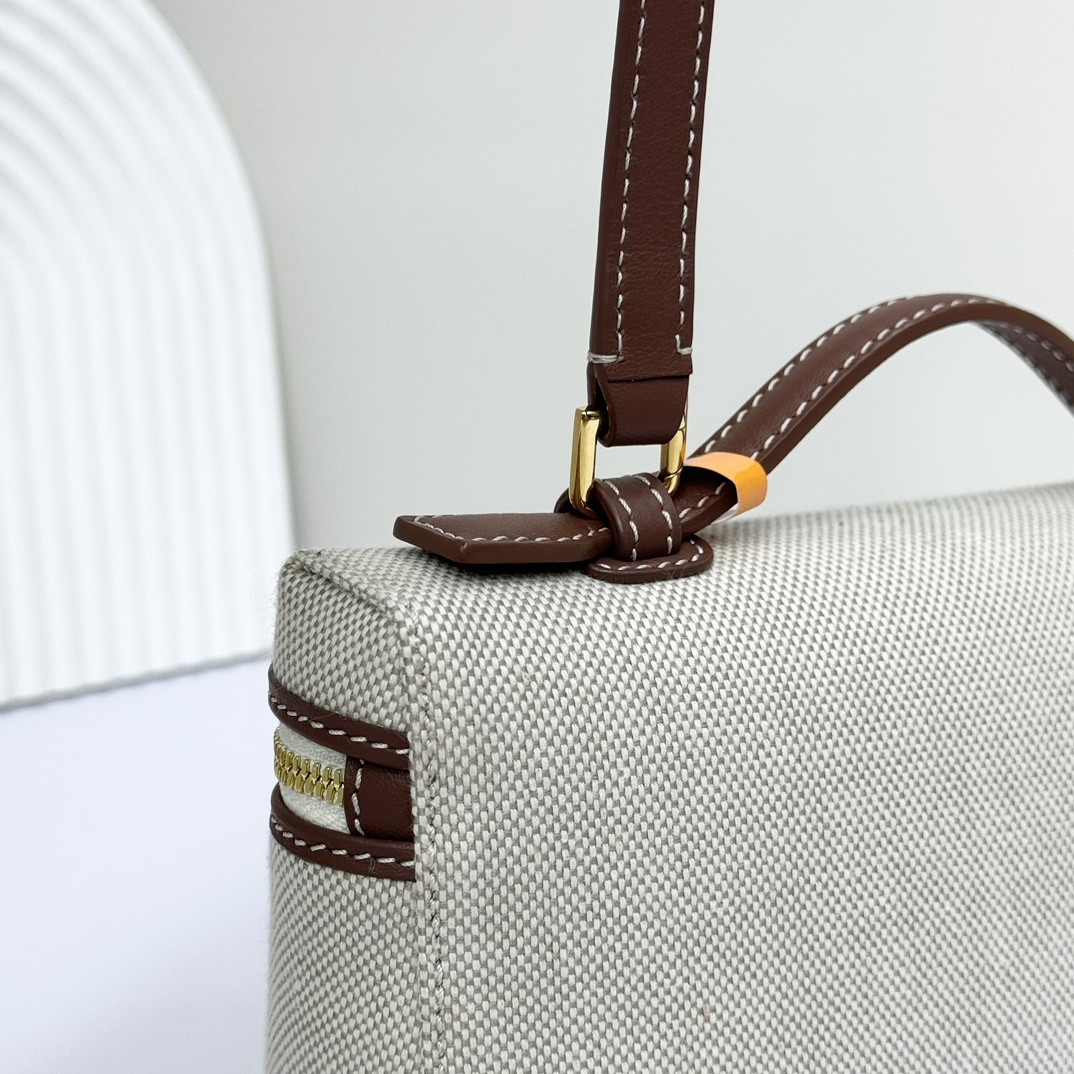 L0r0 P1ana Extra Pocket L19  Cotton, Linen 11 x 19 x 6.5 cm