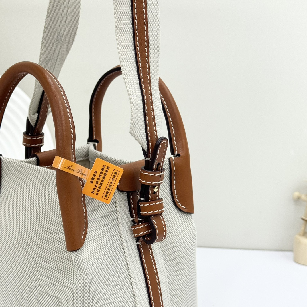 L0r0 P1ana Micro Bale bag  Cotton, Linen 23 x 16 x 14 cm