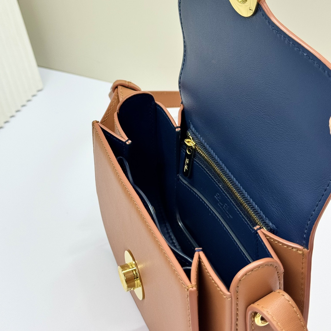 L0r0 P1ana Mini Ghiera Bag 18x13x7 cm