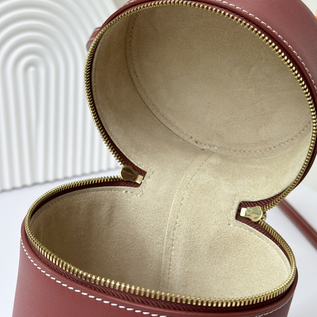 L0r0 P1ana Extra Case Smooth Calfskin 12 x16 x12cm