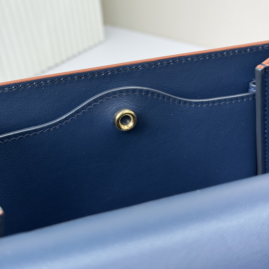 L0r0 P1ana Small Ghiera Bag 23x16x8 cm