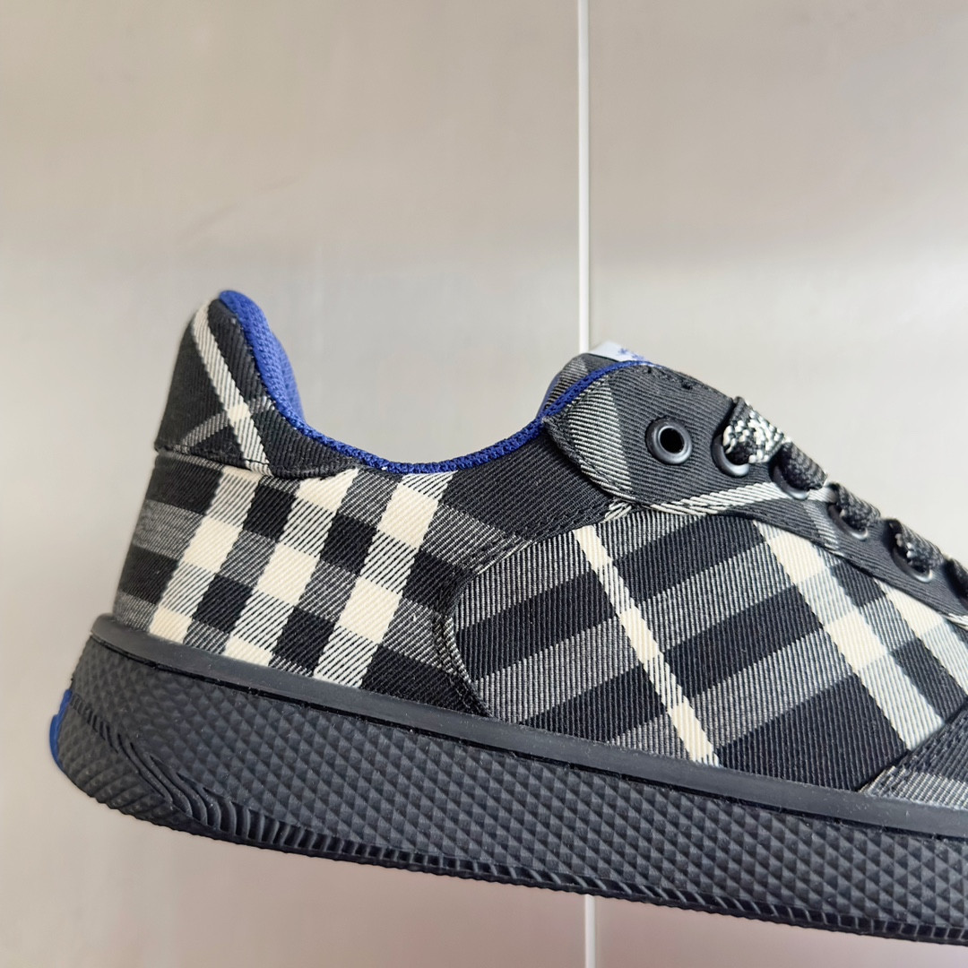 UA Bv*b*rry Check Terrace Sneakers