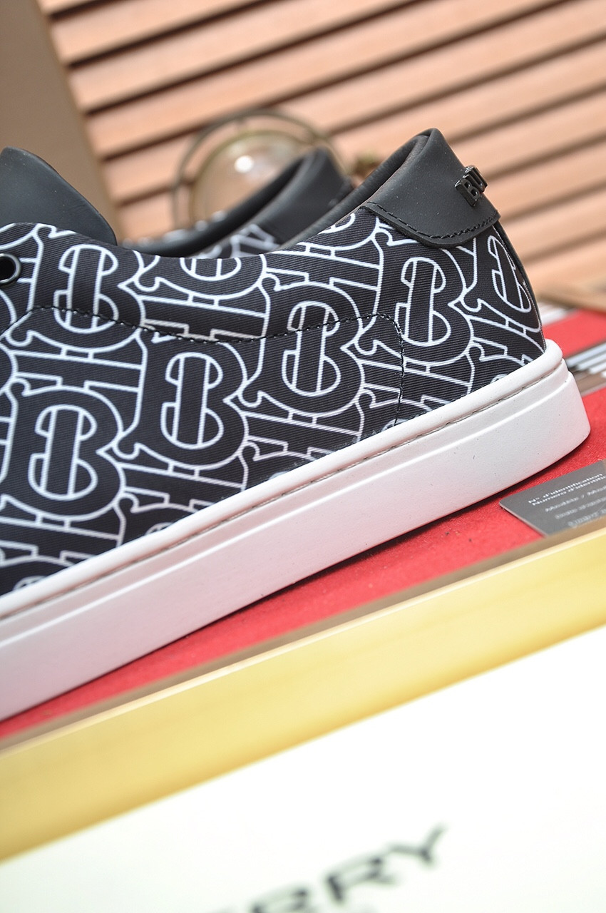 UA Bv*b*rry Sneakers