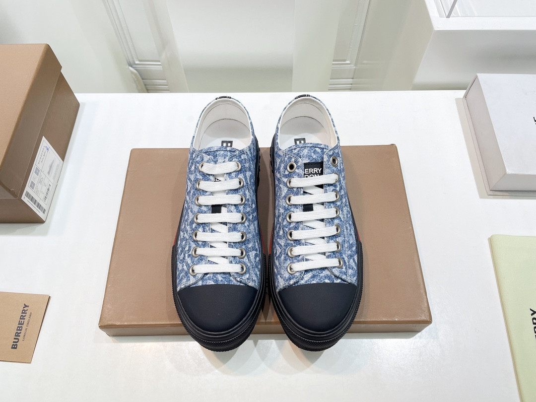 UA Bv*b*rry Sneakers