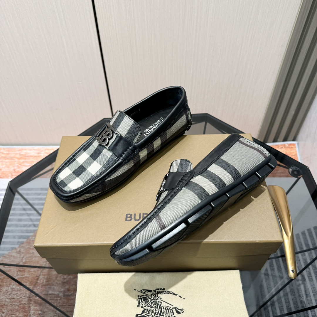 UA Bv*b*rry Check Loafers
