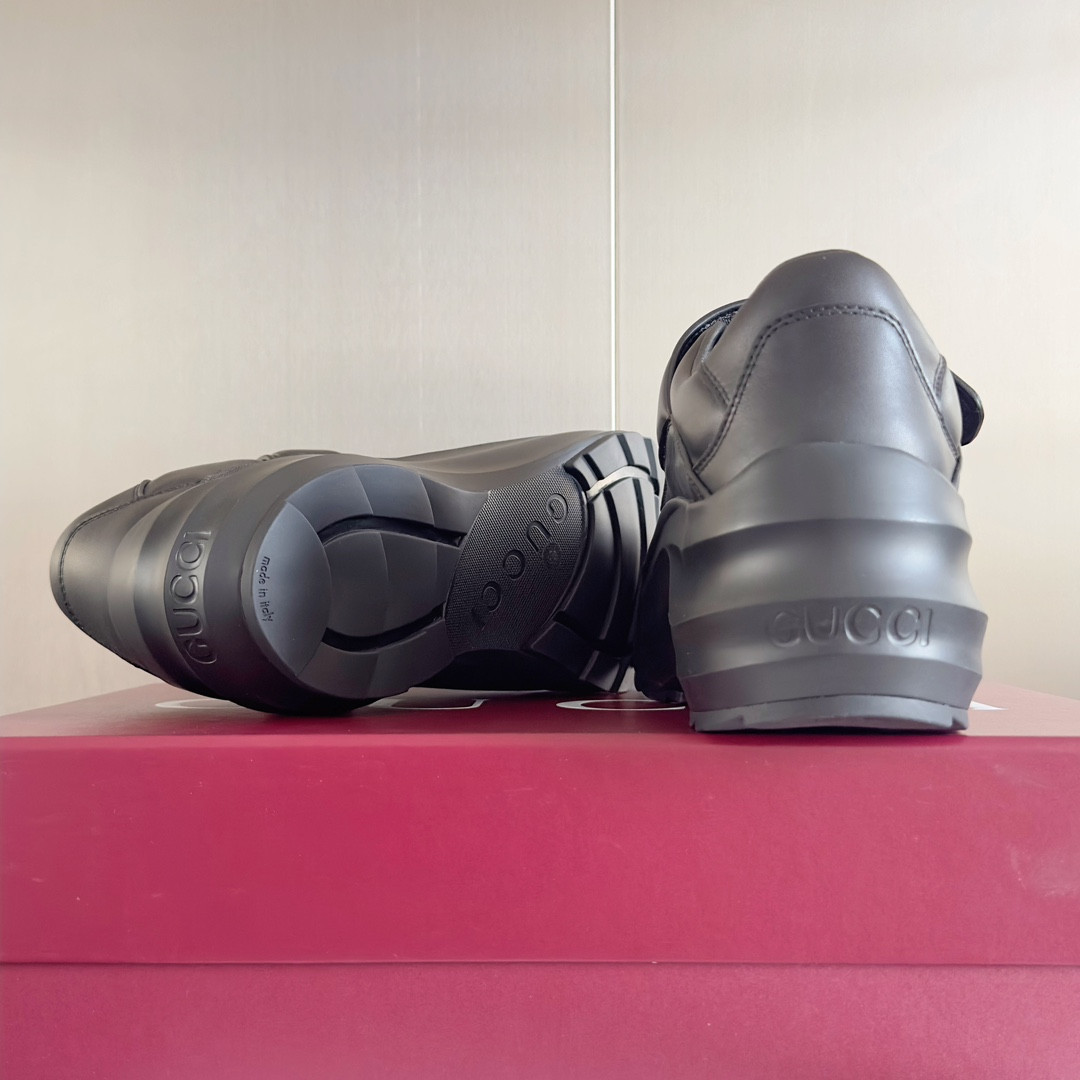 UA Gvc*1 Wave wedge sneaker