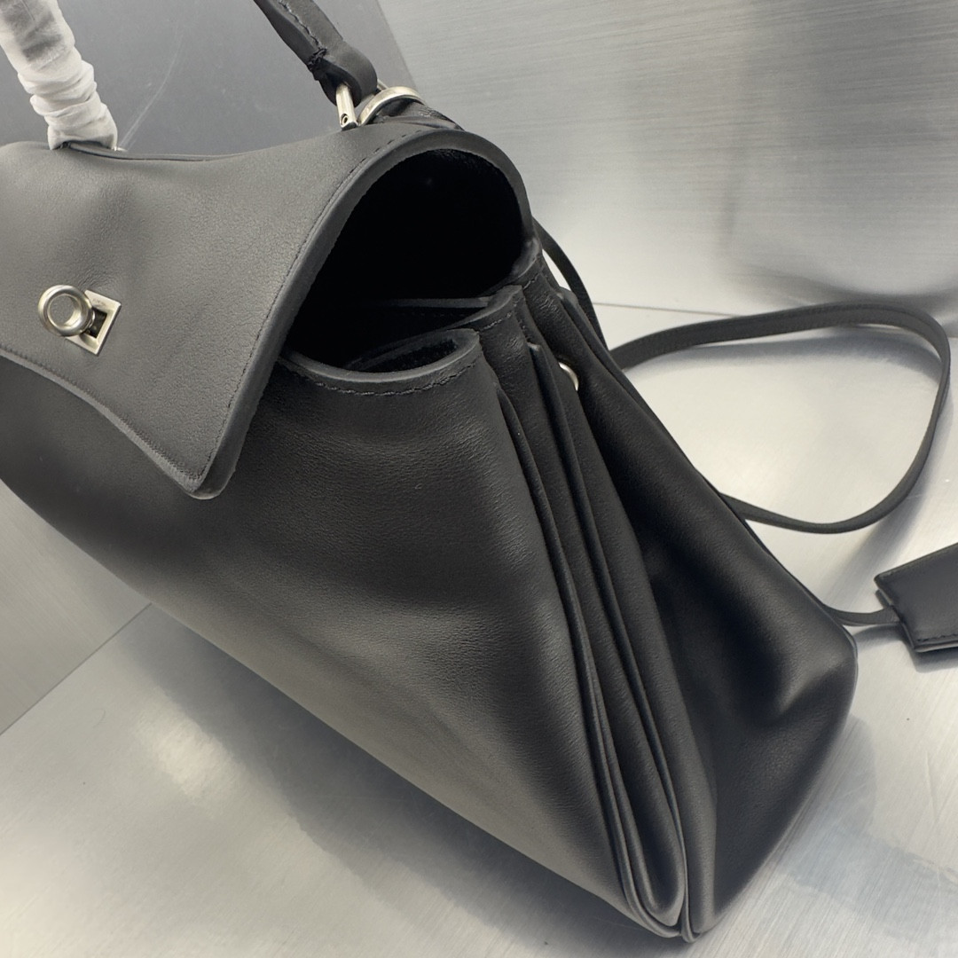 Ba1en*iaga Rodeo Large 39.8x29.9x12.9cm