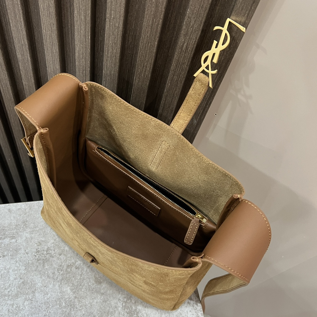 Y51 LE 5 À 7 23x22x8cm