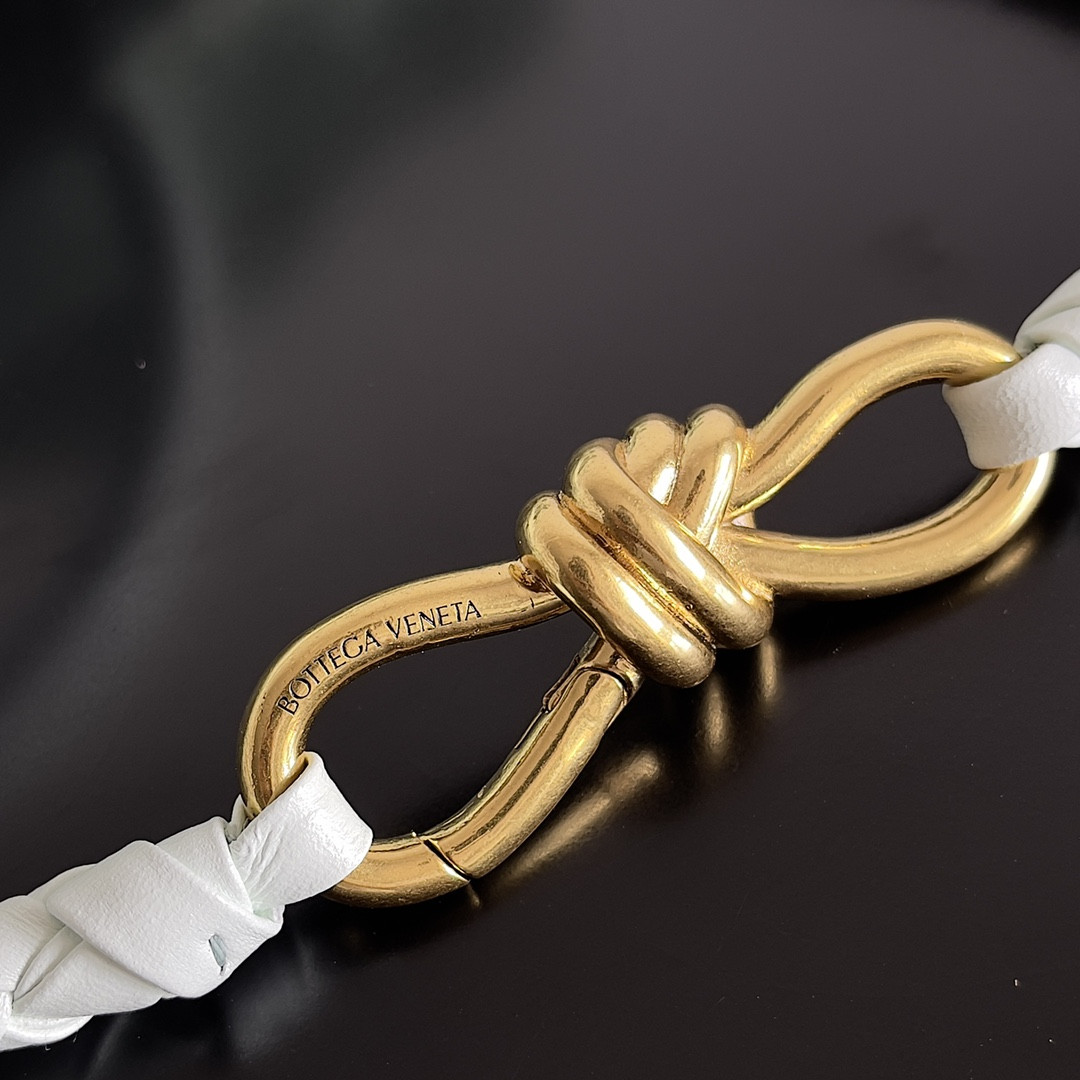 B0tt*ga Ven*ta Medium Andiamo 32x25x11CM