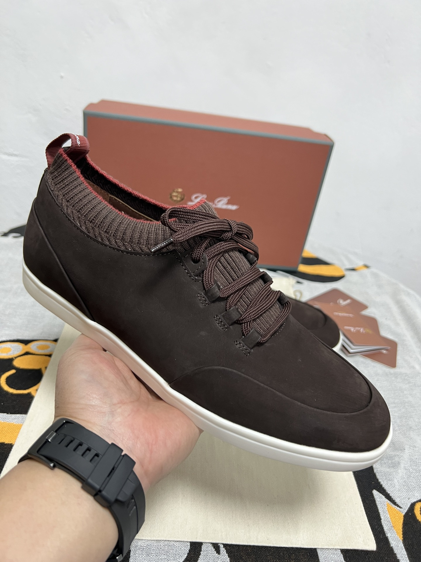 UA L0r0 P1ana Soho Walk Sneaker