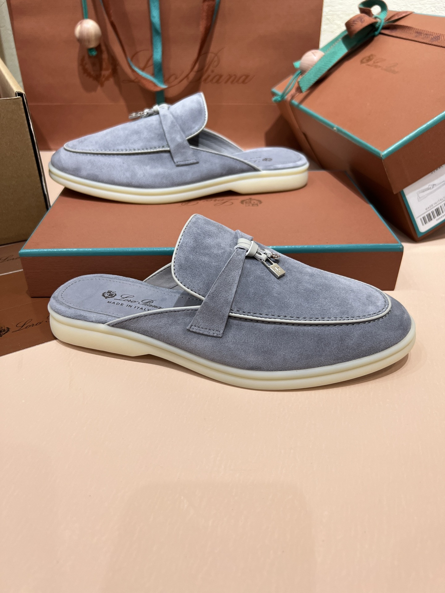 UA L0r0 P1ana Babouche Charms Walk Loafers