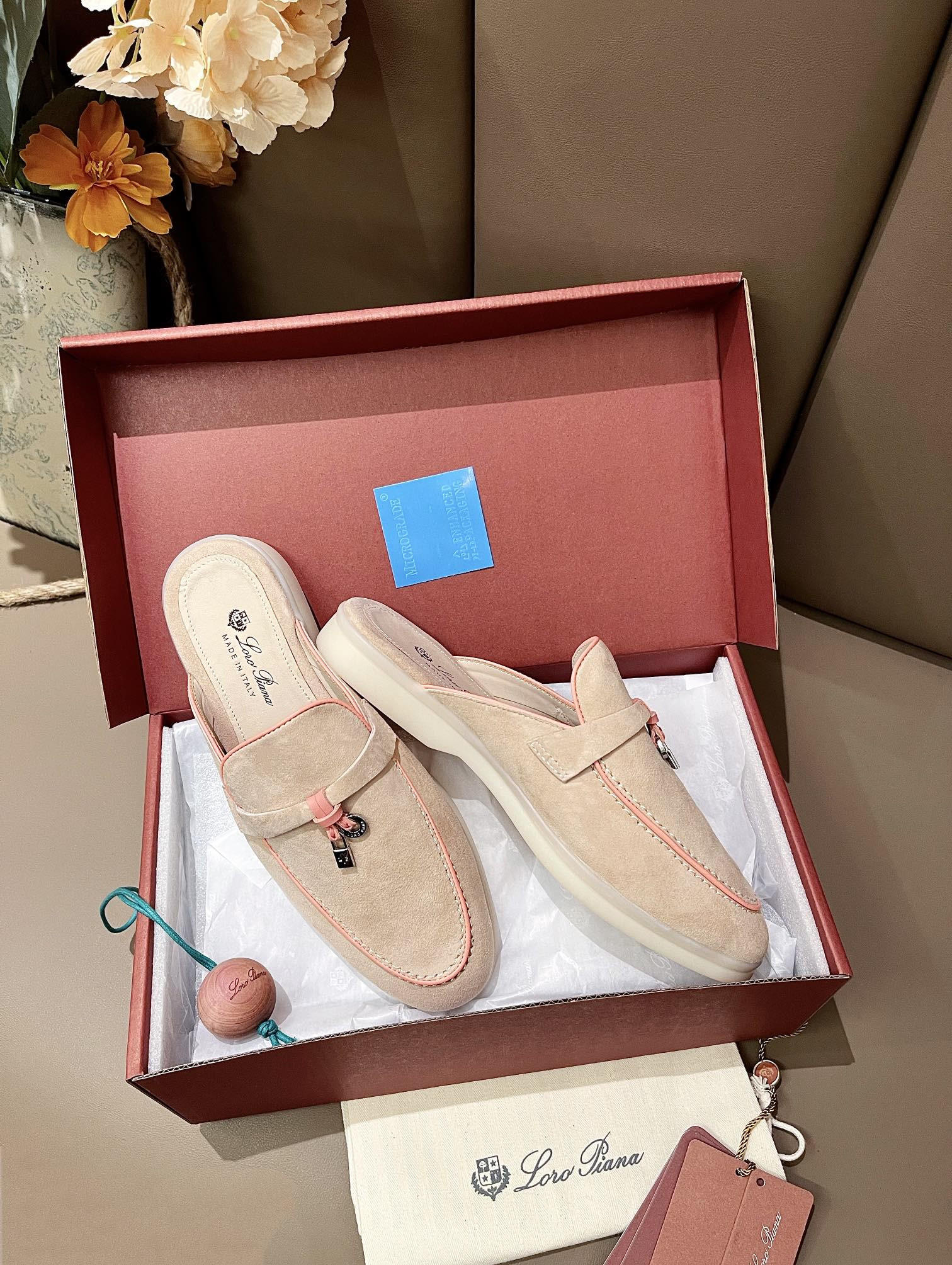 UA L0r0 P1ana Babouche Charms Walk Loafers