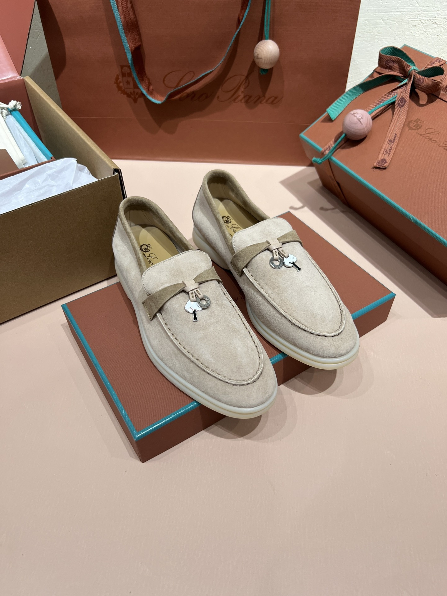 UA L0r0 P1ana Summer Charms Walk Loafers