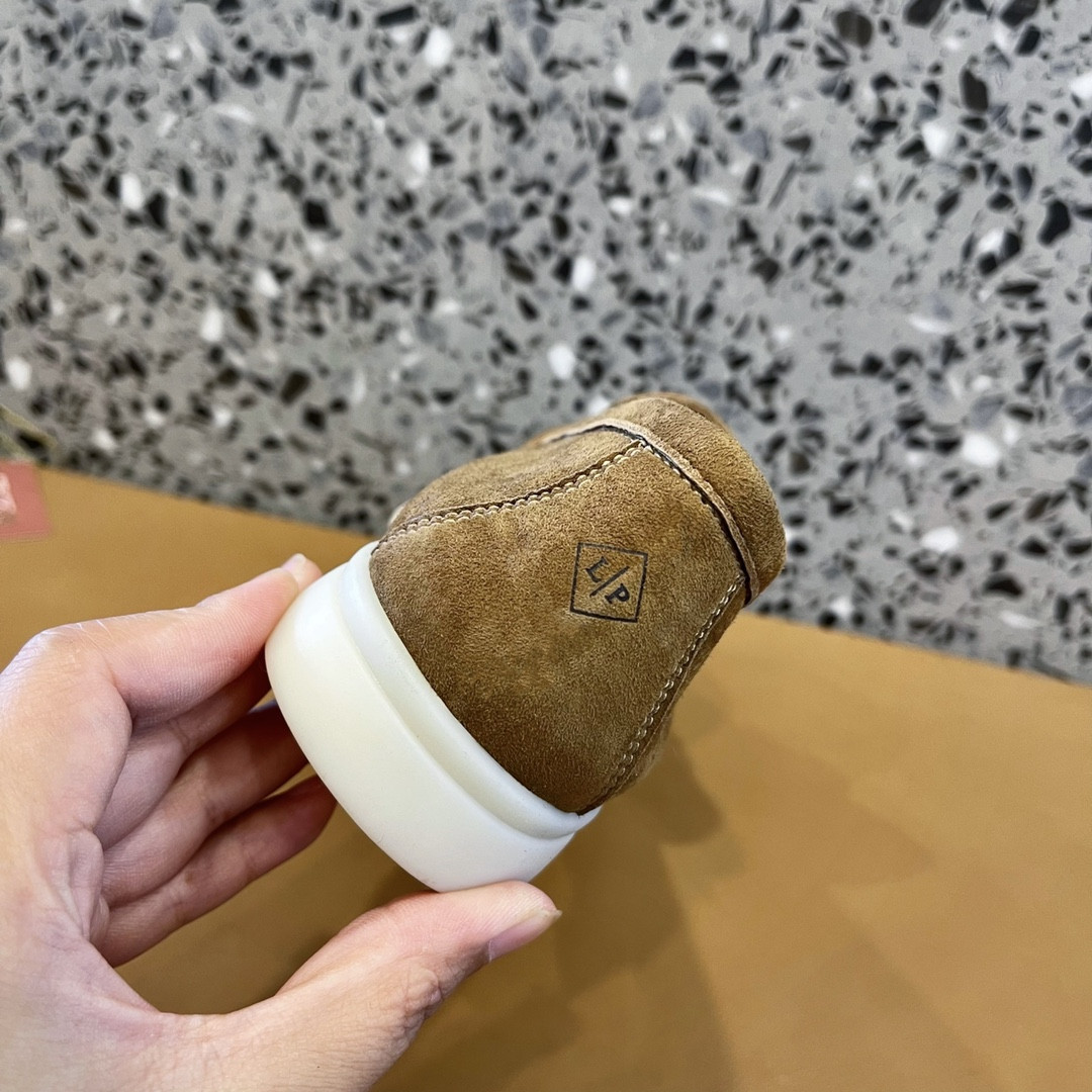 UA L0r0 P1ana Summer Charms Walk Loafers