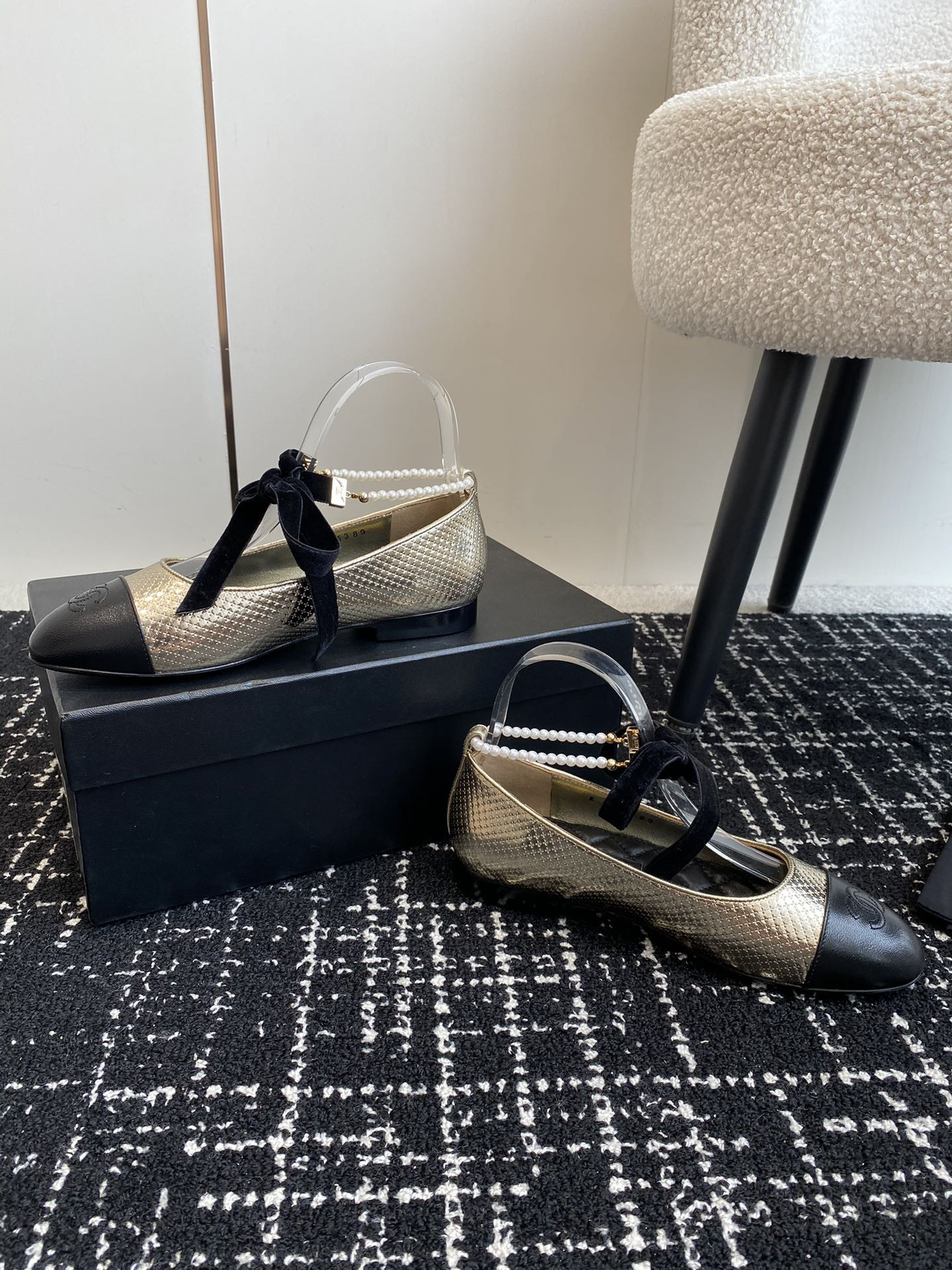 UA Ch**el MARY JANES