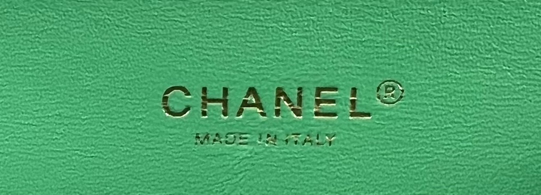 Ch**el Classic Flap Bag 25cm