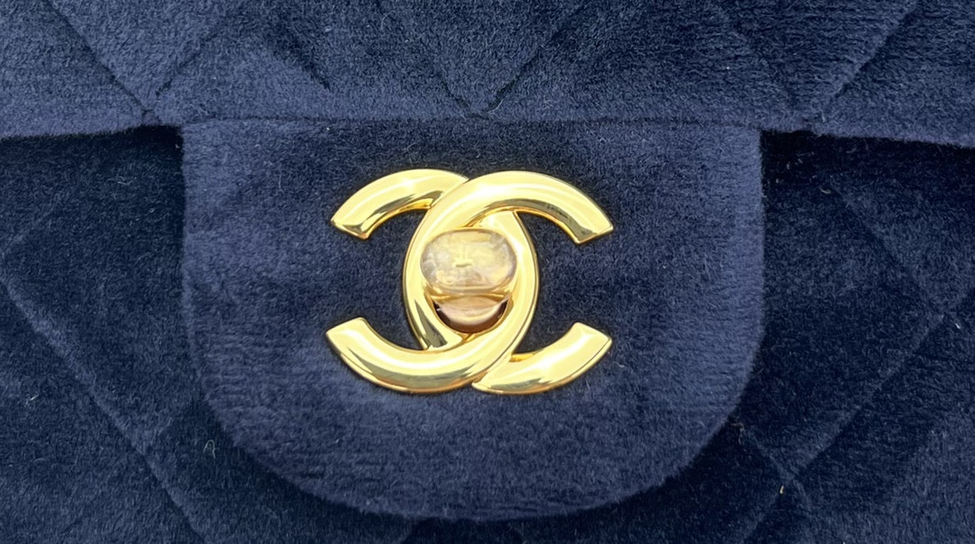 Ch**el Classic Flap Bag 20cm