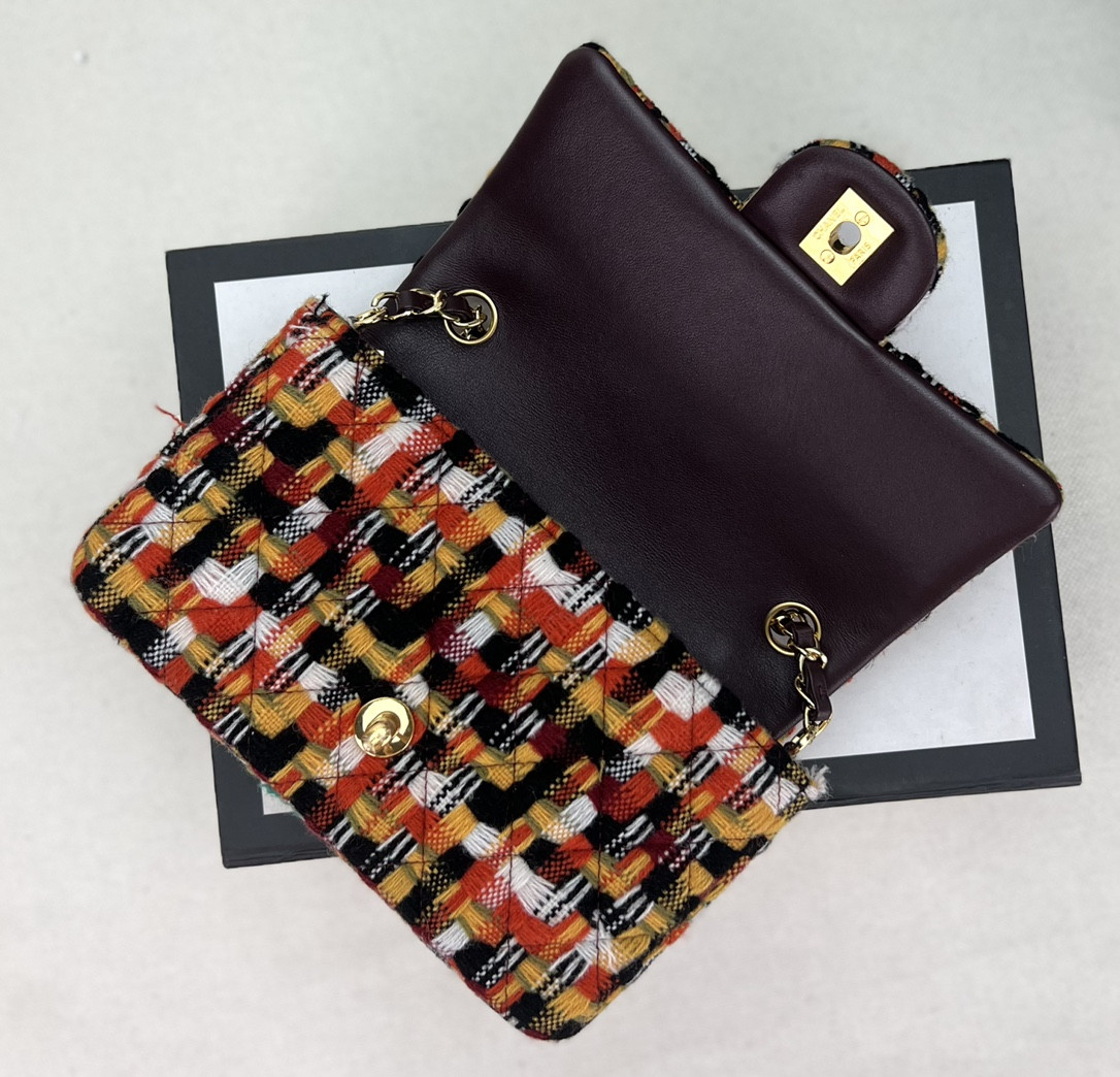 Ch**el Classic Flap Bag 20cm