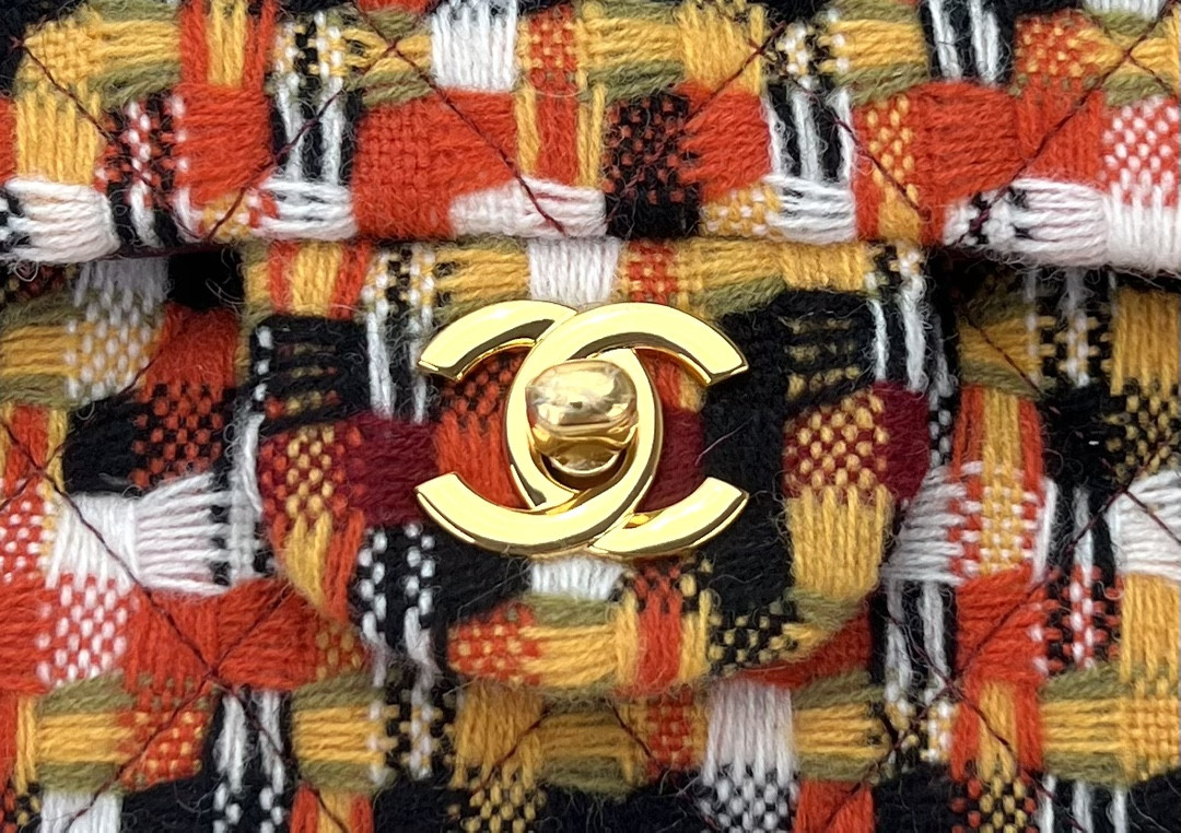 Ch**el Classic Flap Bag 25cm