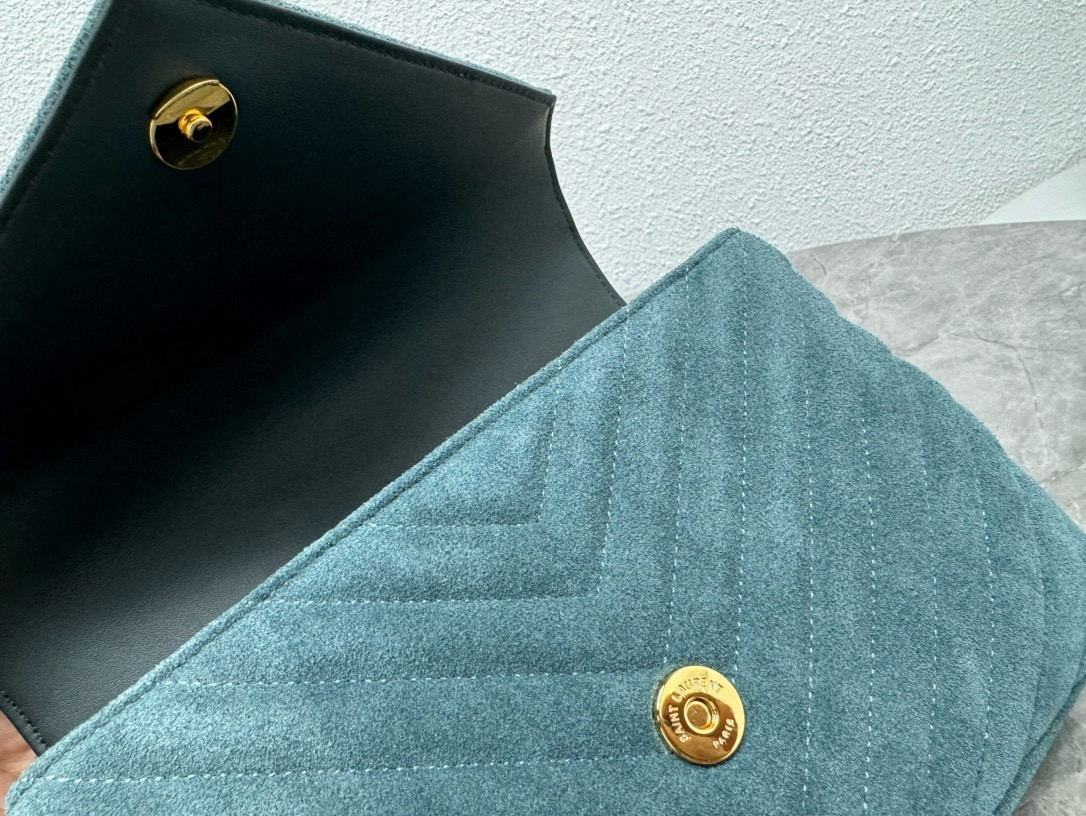 Y51 LOULOU QUILTED SUEDE 23x17x9cm