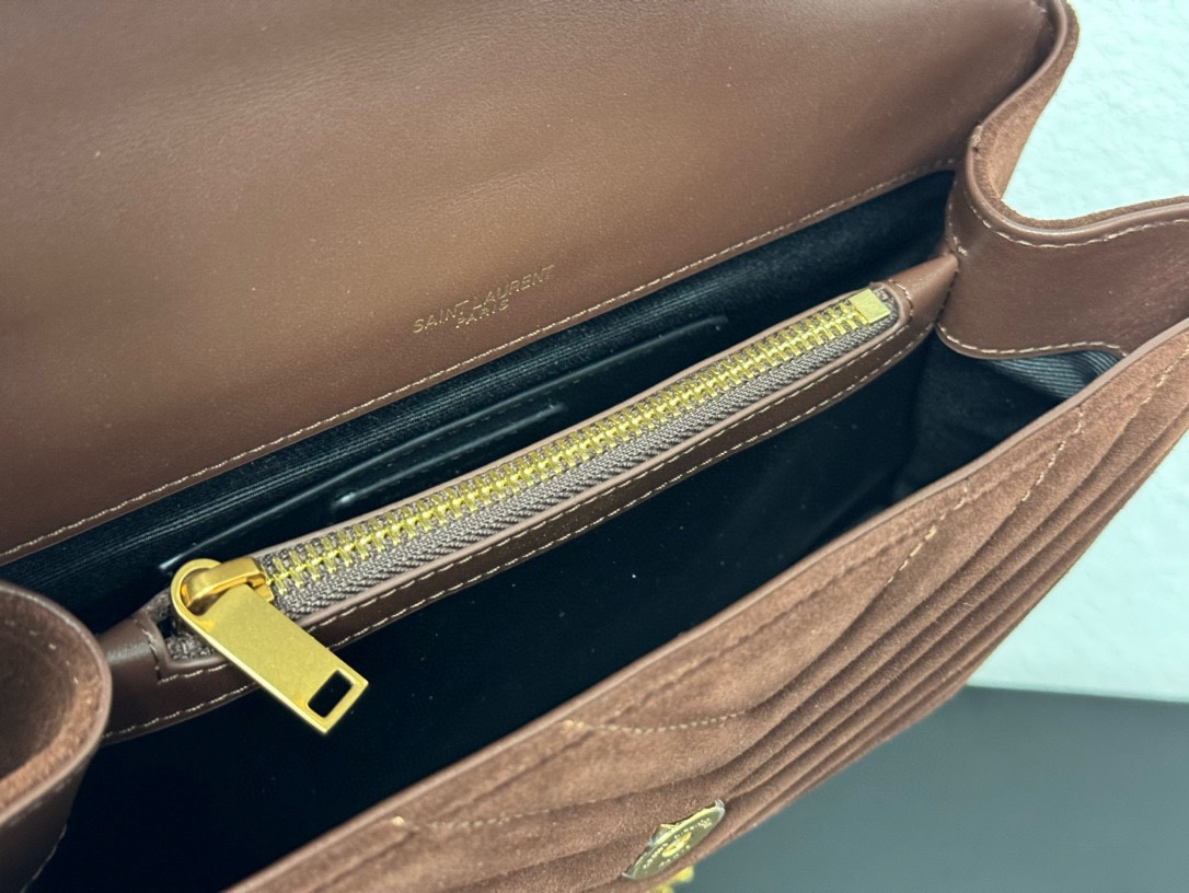 Y51 LOULOU QUILTED SUEDE 23x17x9cm