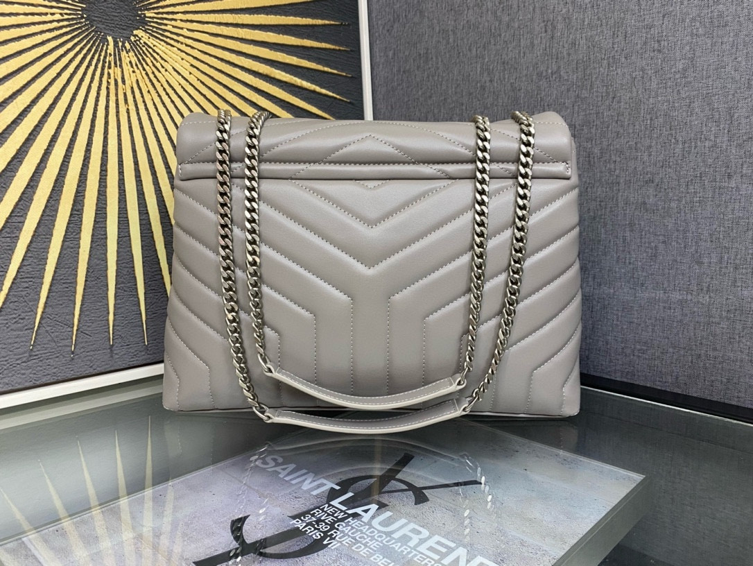 Y51 LOULOU QUILTED LEATHER 32x22x9cm