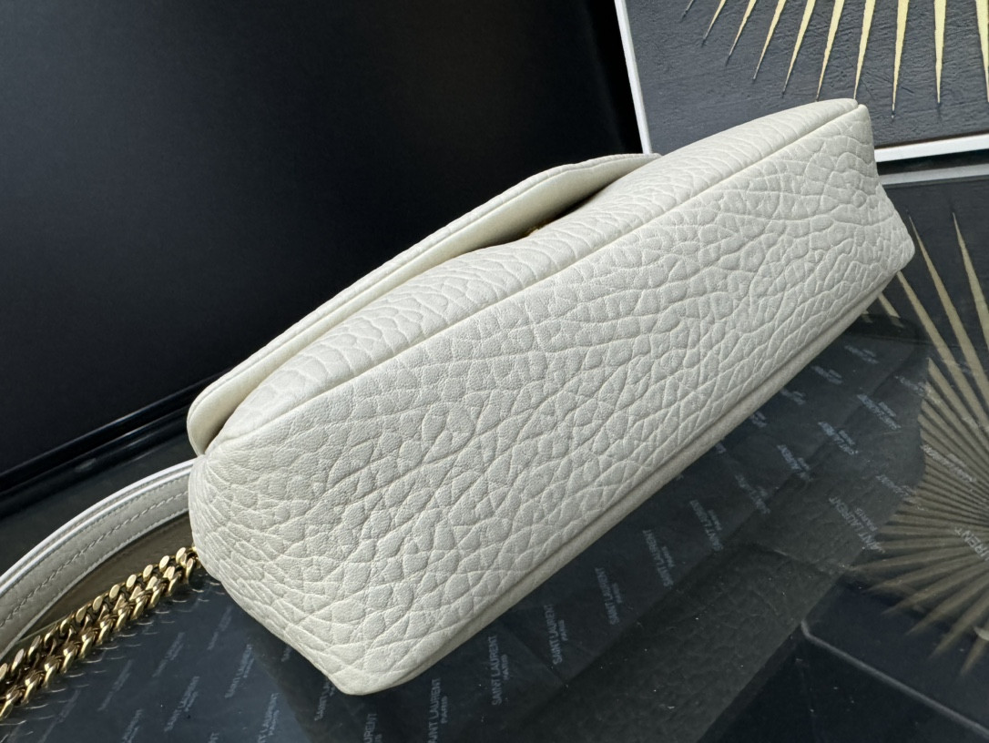 Y51 Calypso small in plunged lambskin 26x14x7cm