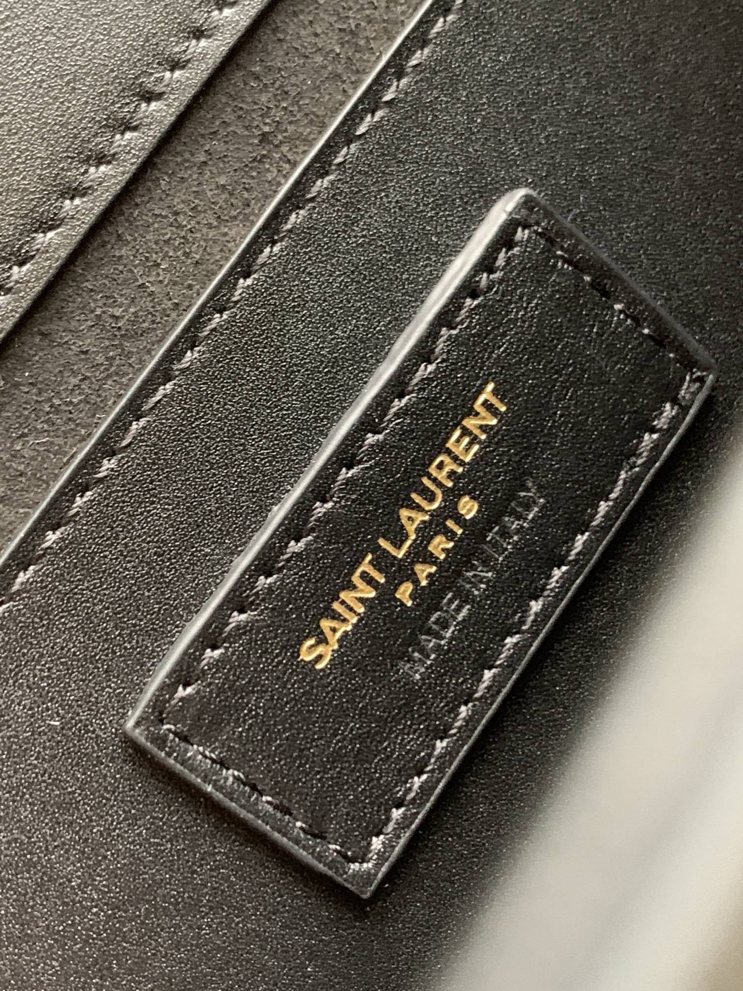 Y51 KATE  20x12.5x5cm