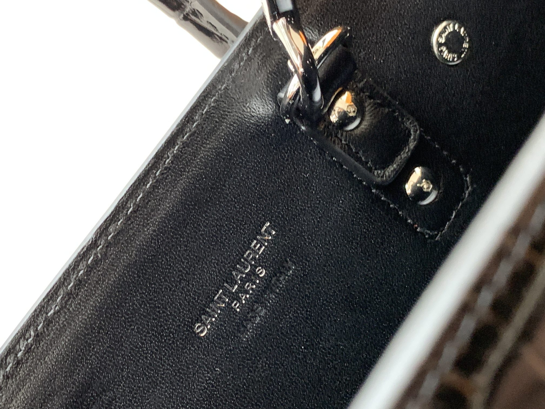 Y51 SAC DE JOUR IN CROCODILE EMBOSSED LEATHER - NANO 22x18x10.5cm