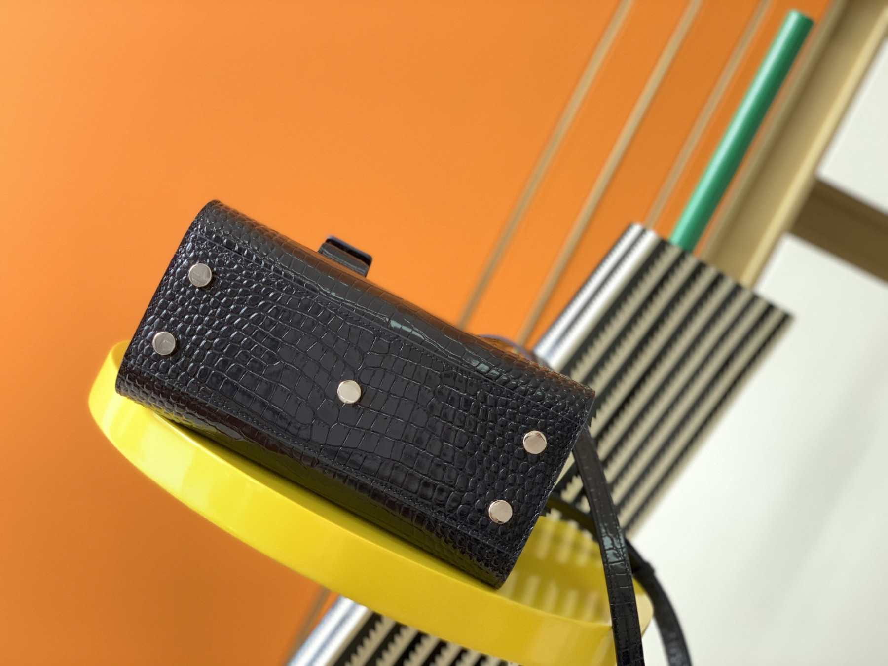 Y51 SAC DE JOUR IN CROCODILE EMBOSSED LEATHER - NANO 22x18x10.5cm