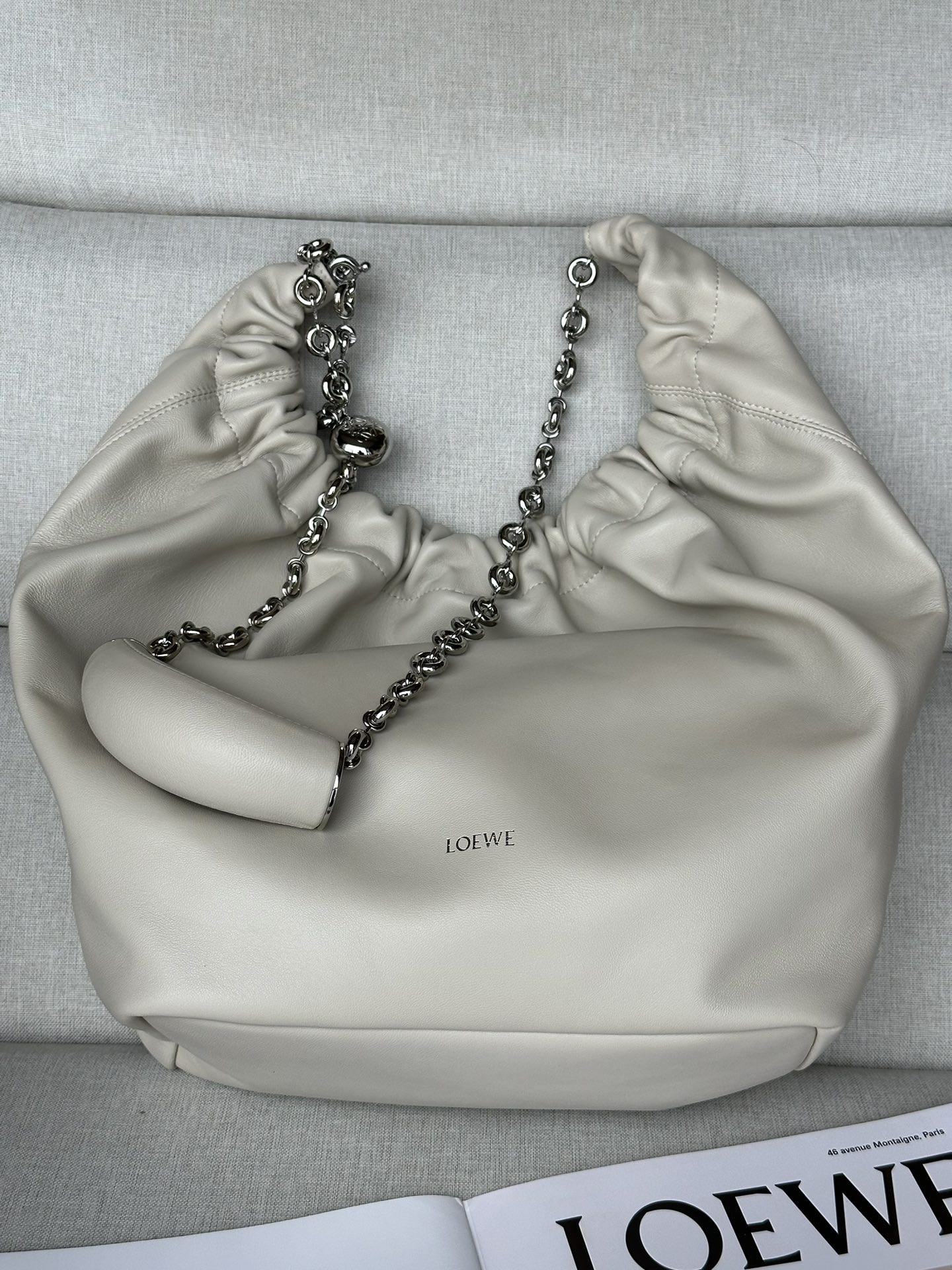 L0ew* Medium Squeeze bag in mellow nappa lambskin 34x33x13.5cm
