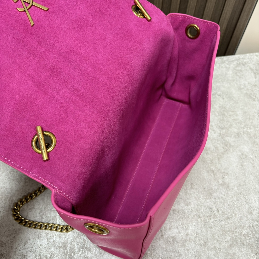 Y51 REVERSIBLE MEDIUM KATE IN SUEDE 28.5x20.6cm