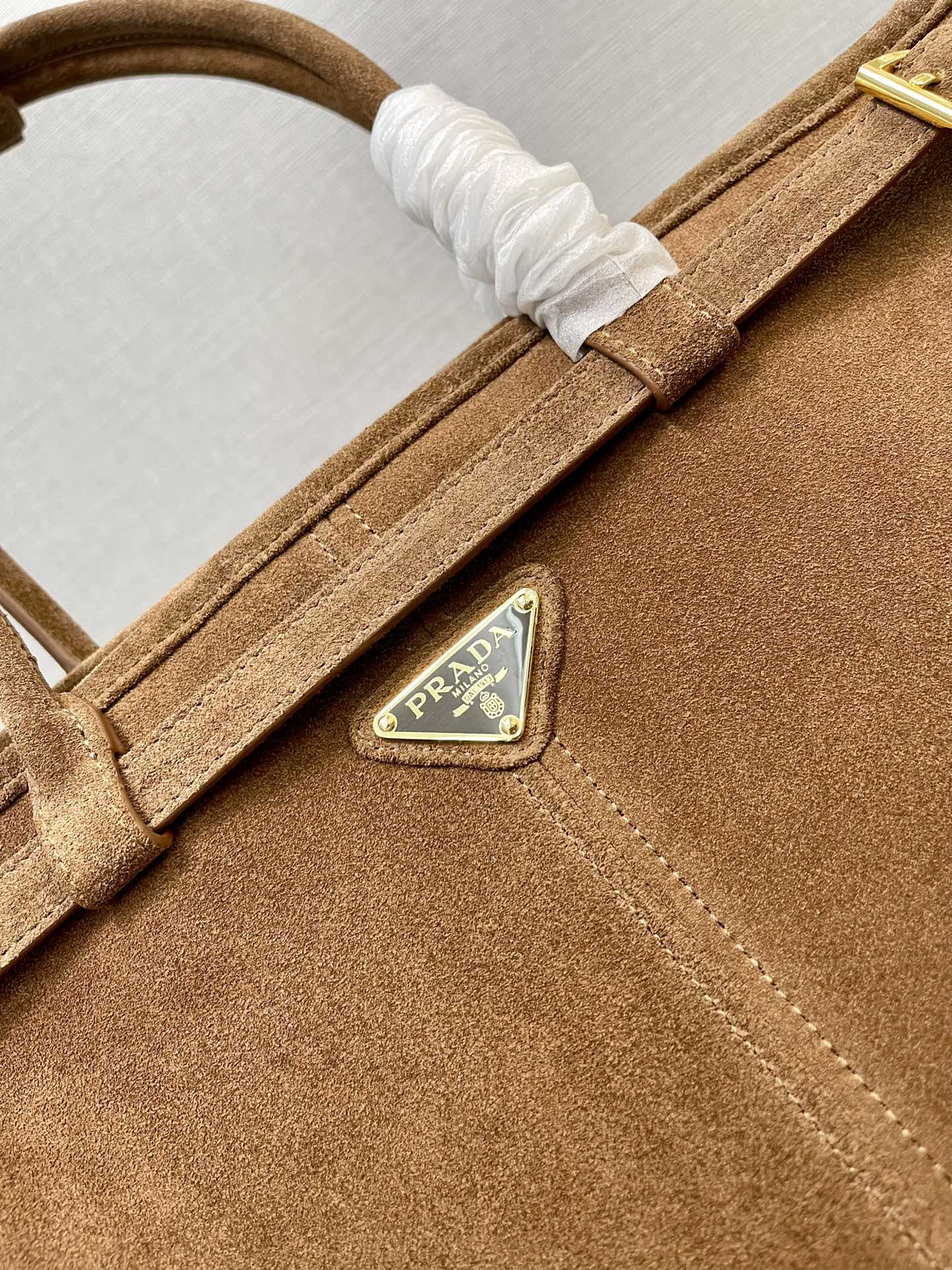 Pra*a Bonnie Large Suede Handbag 38x30x12 cm